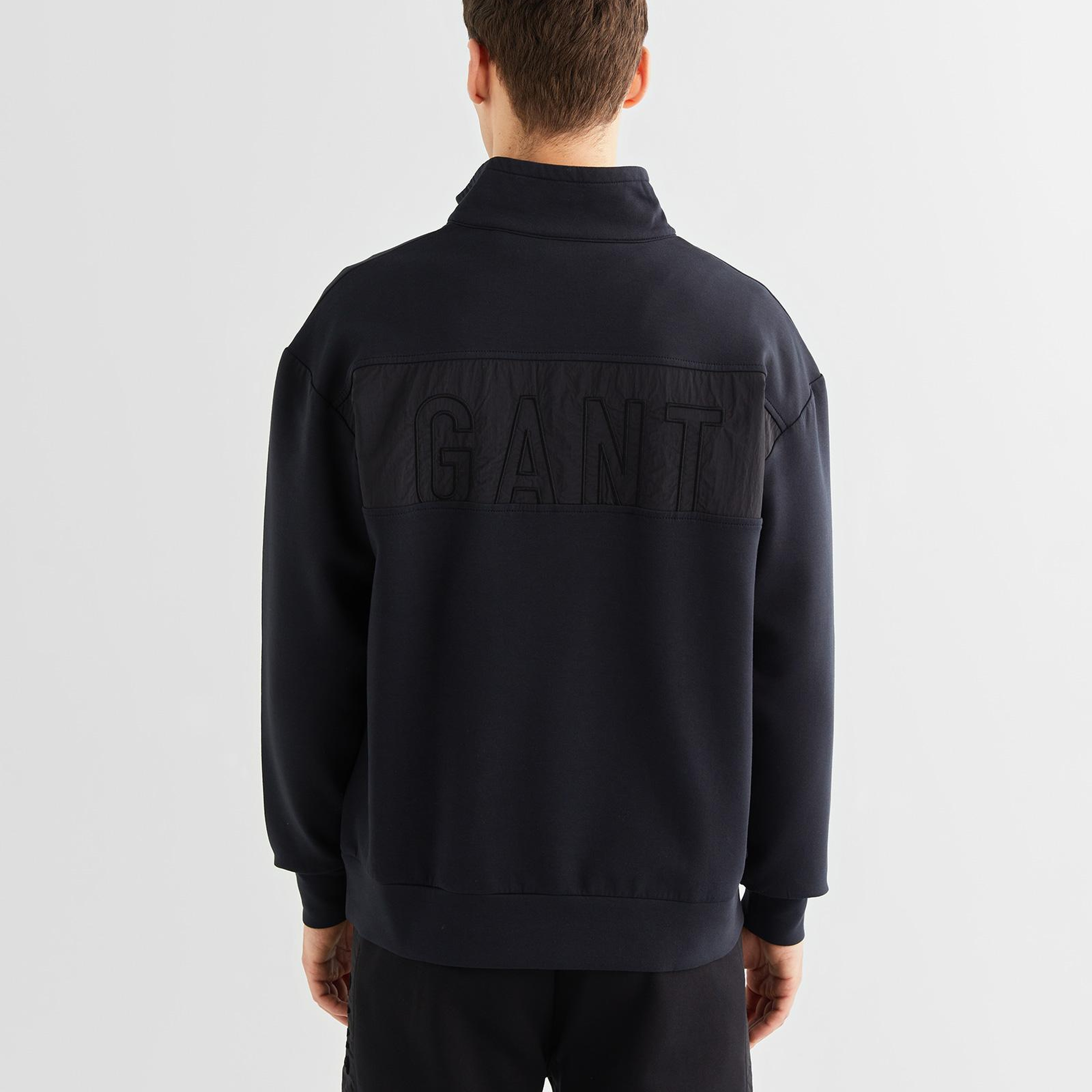 GANT Erkek Siyah Relaxed Fit Yarım Fermuarlı Sweatshirt