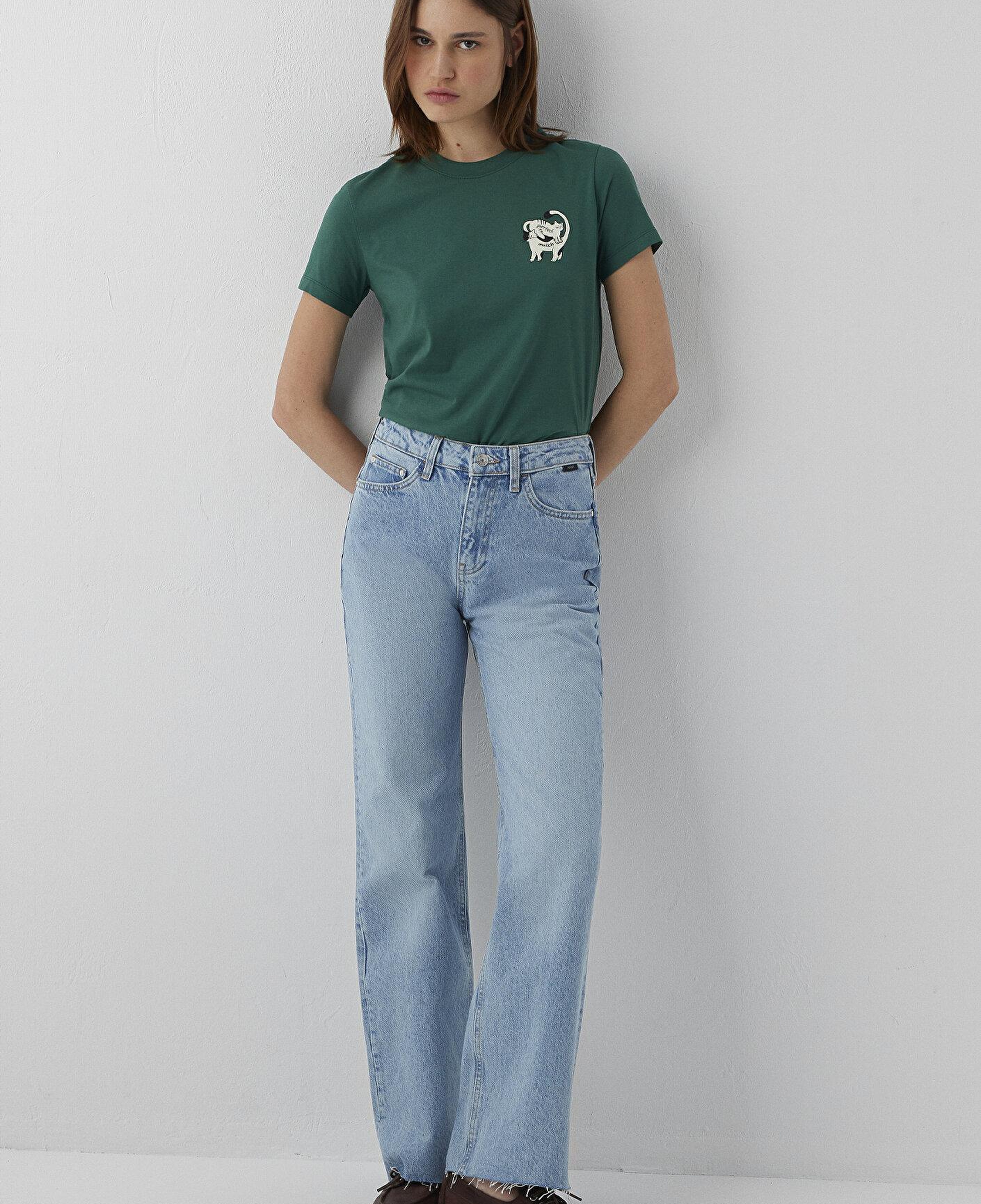 Mavi Kedi Baskılı Yeşil Tişört Slim Fit / Dar Kesim 1614138-71874