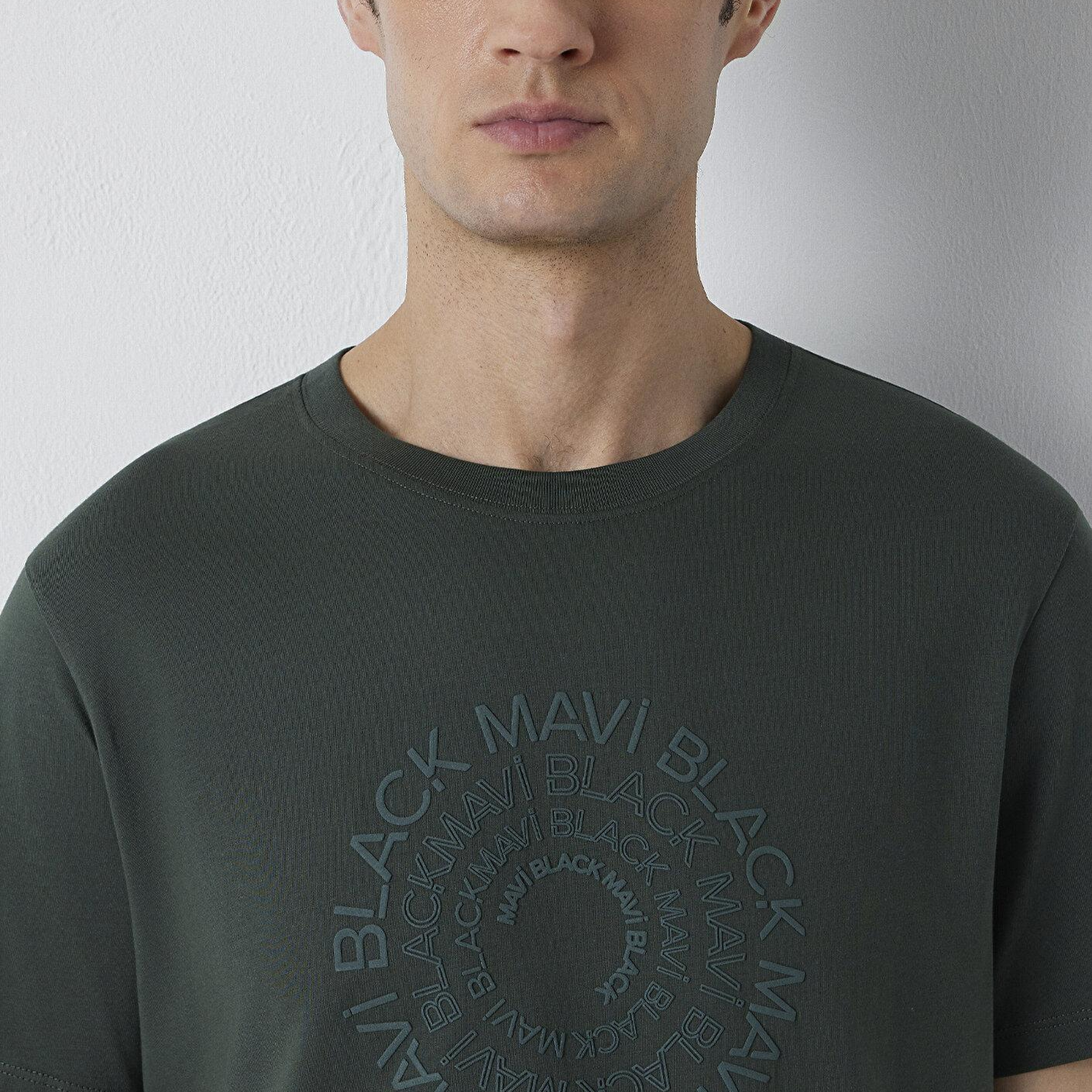 Mavi Mavi Black Yeşil Tişört Regular Fit / Normal Kesim 0613531-71602