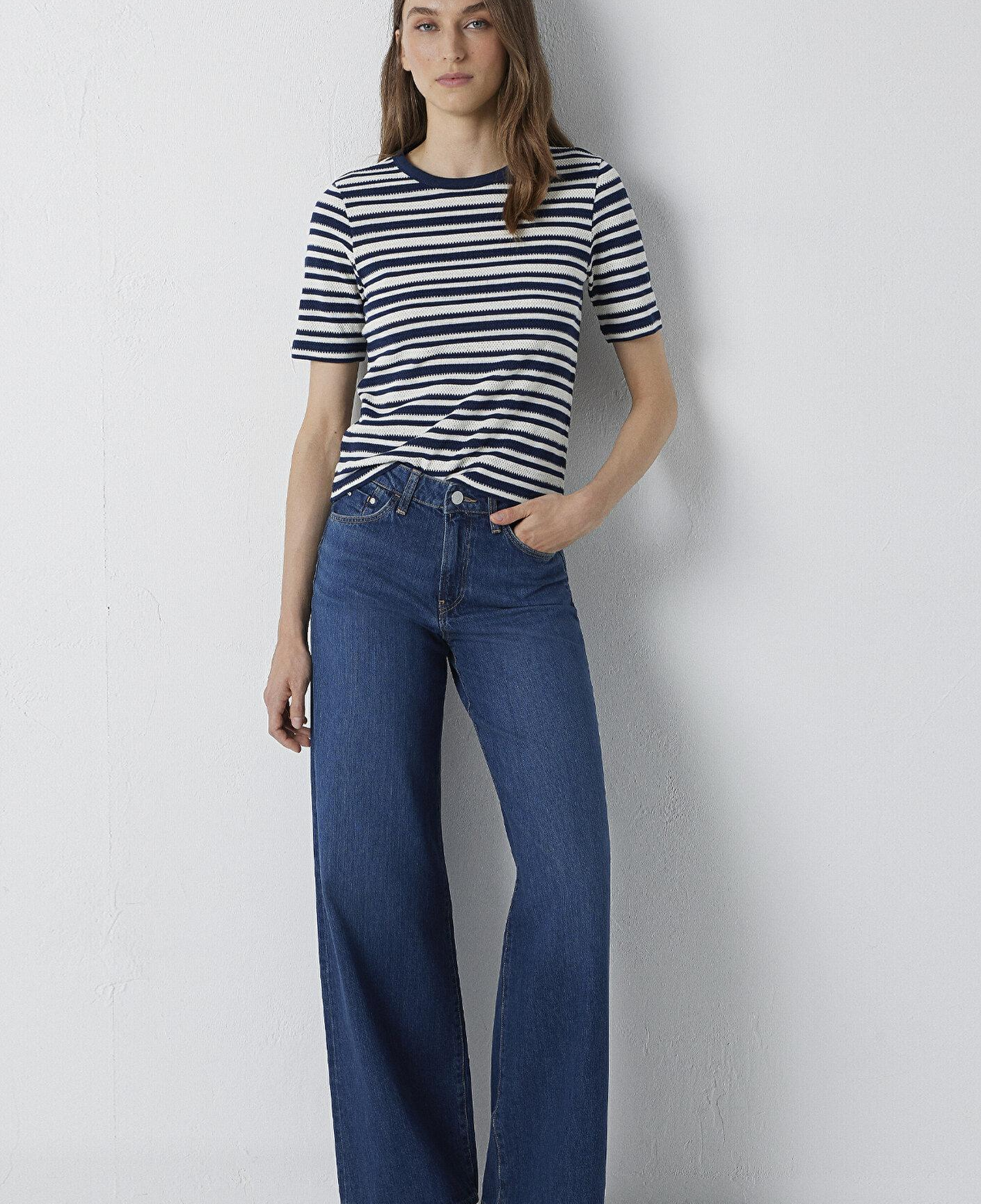 Mavi Çizgili Tişört Slim Fit / Dar Kesim 1614213-85448