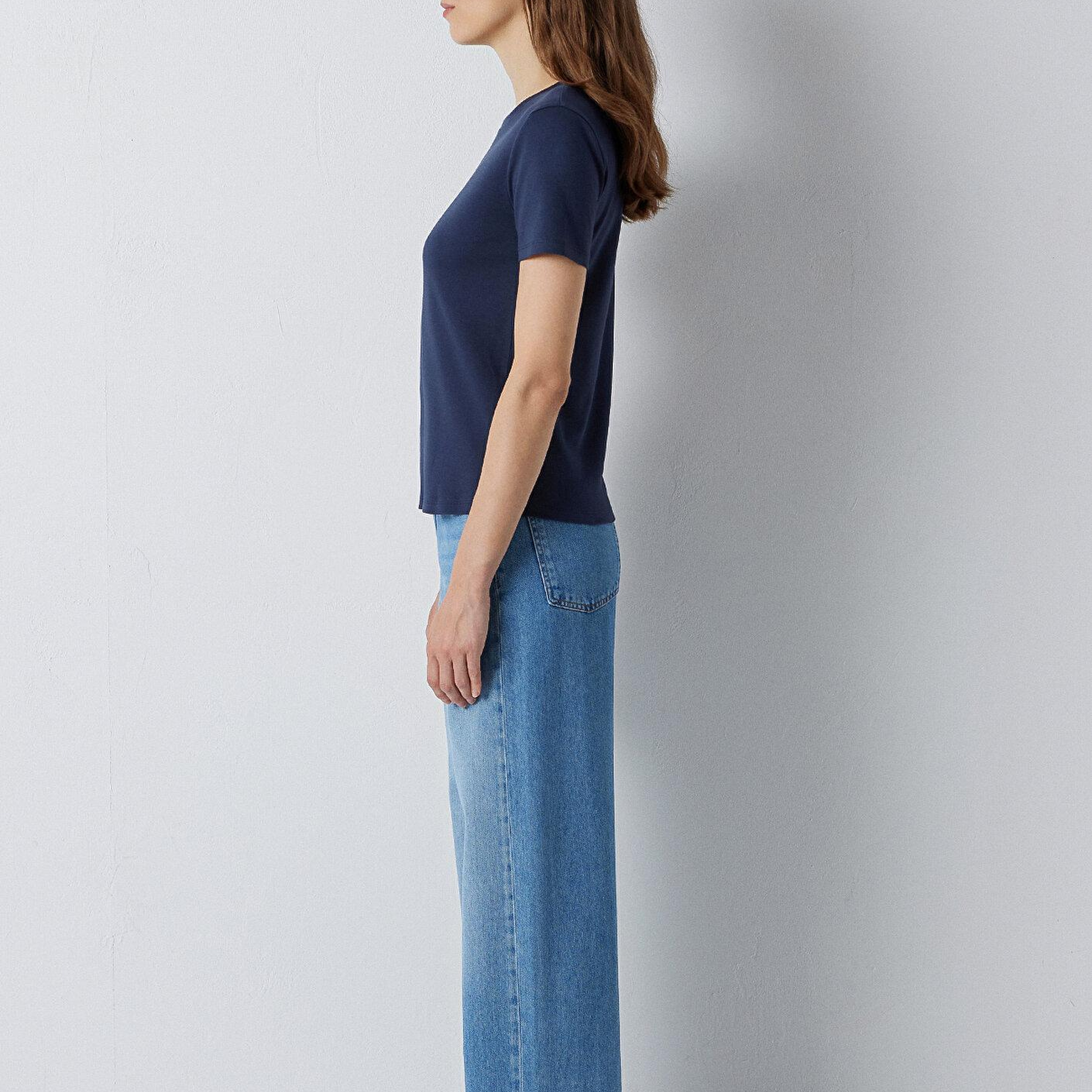 Mavi Siyah Basic Tişört Slim Fit / Dar Kesim 1614181-87524