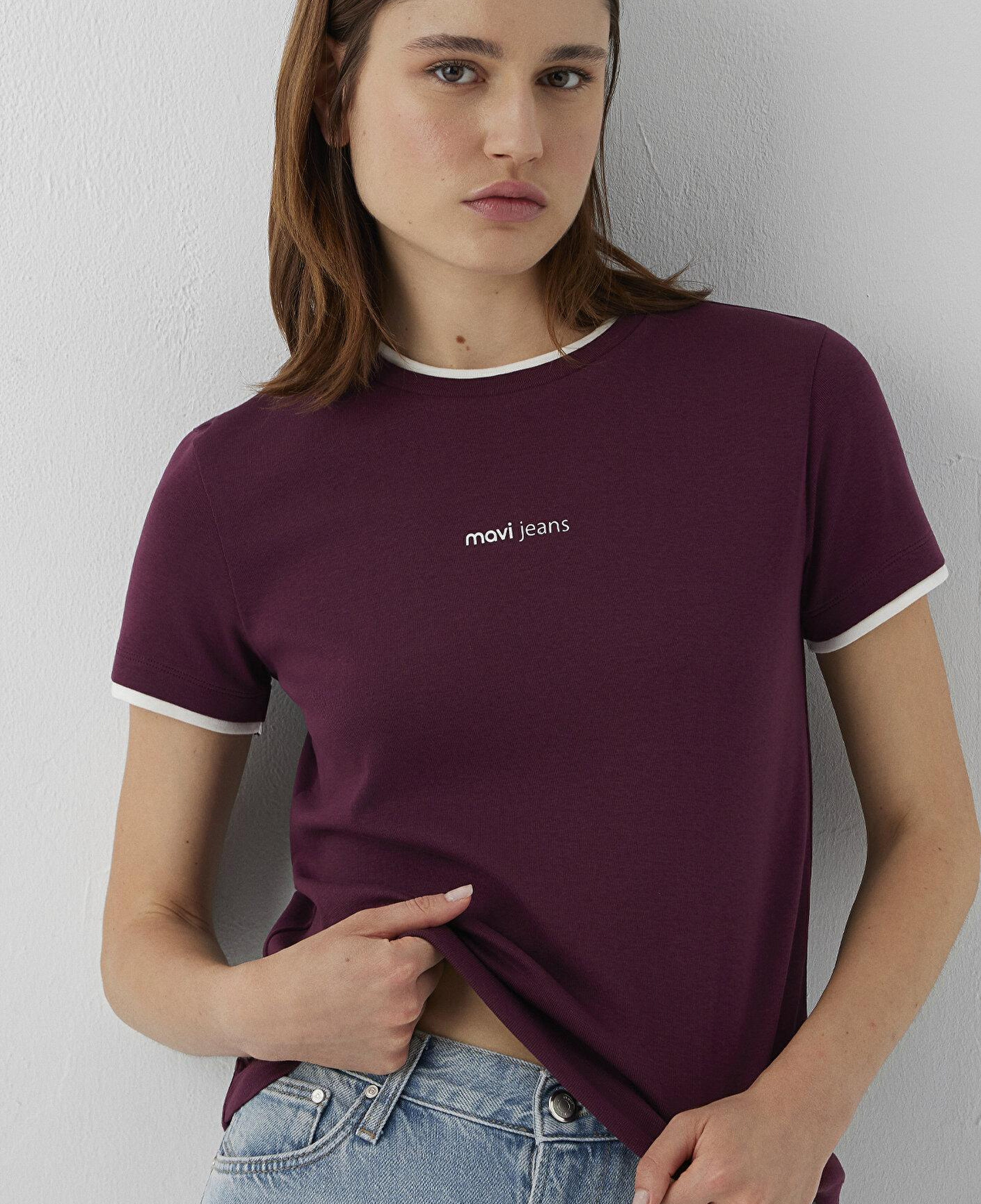 Mavi Mavi Logo Baskılı Bordo Tişört Slim Fit / Dar Kesim 1614200-87830