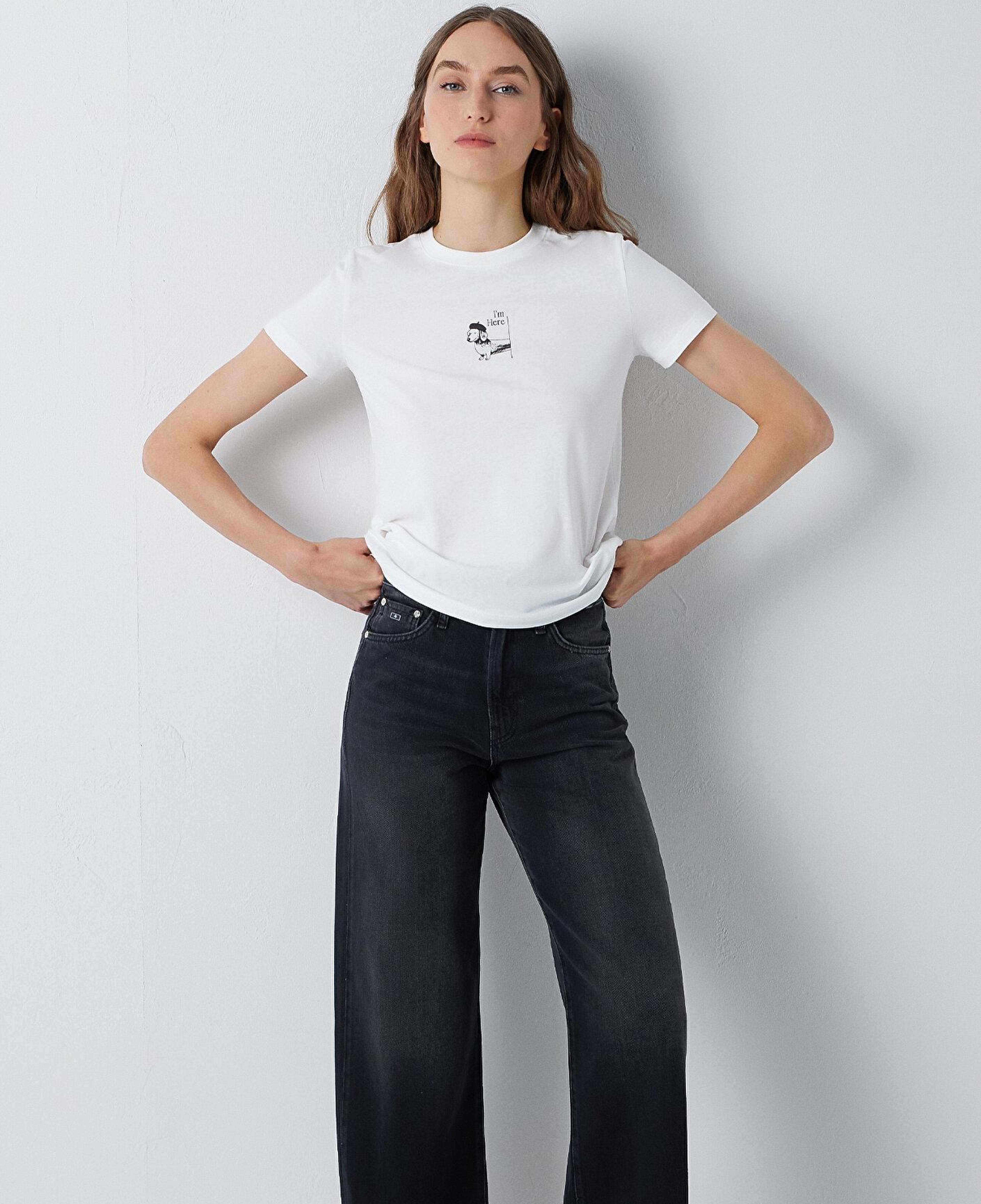 Mavi Baskılı Ekru Tişört Semi Slim Fit / Yarı Dar Kesim 1614287-70057