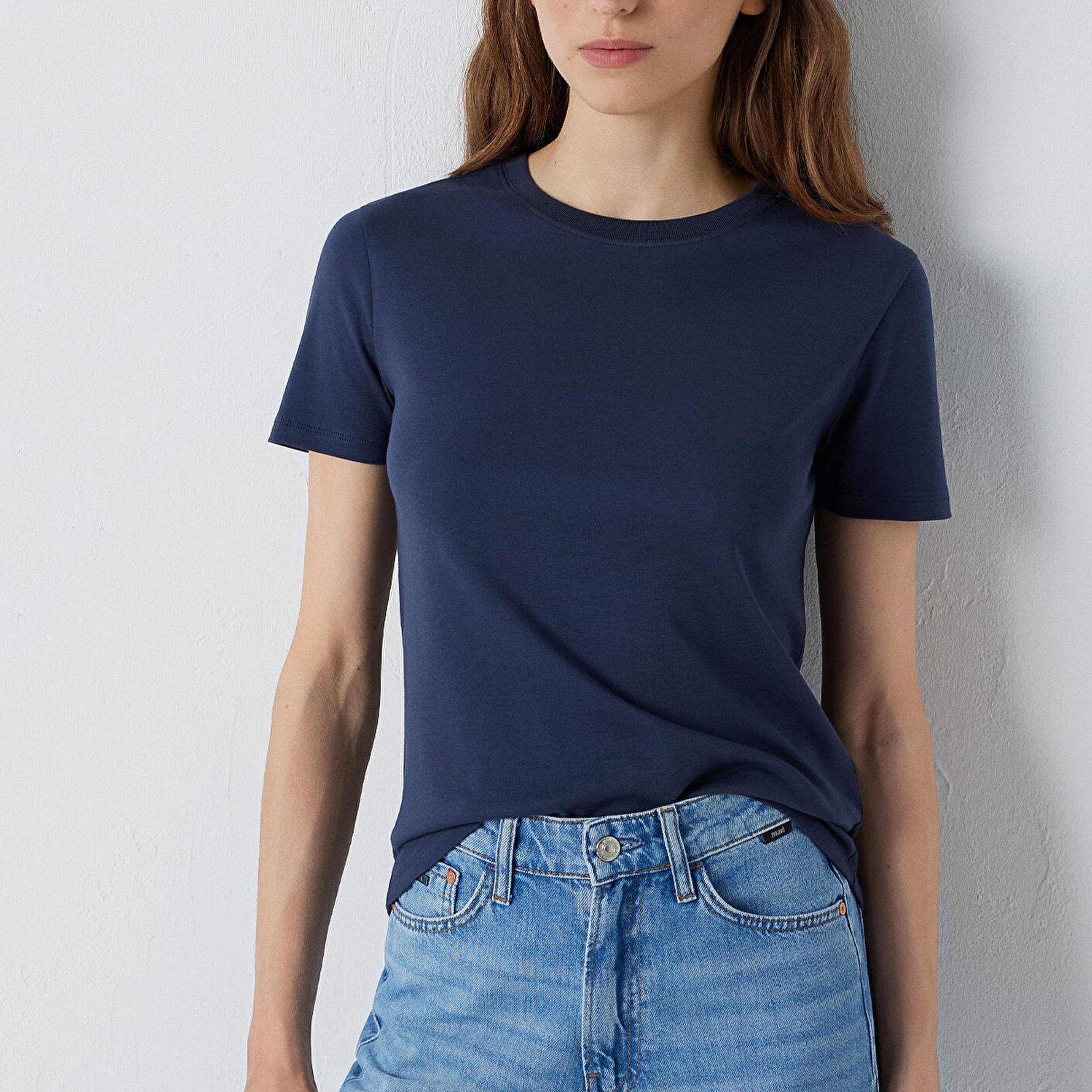 Mavi Siyah Basic Tişört Slim Fit / Dar Kesim 1614181-87524