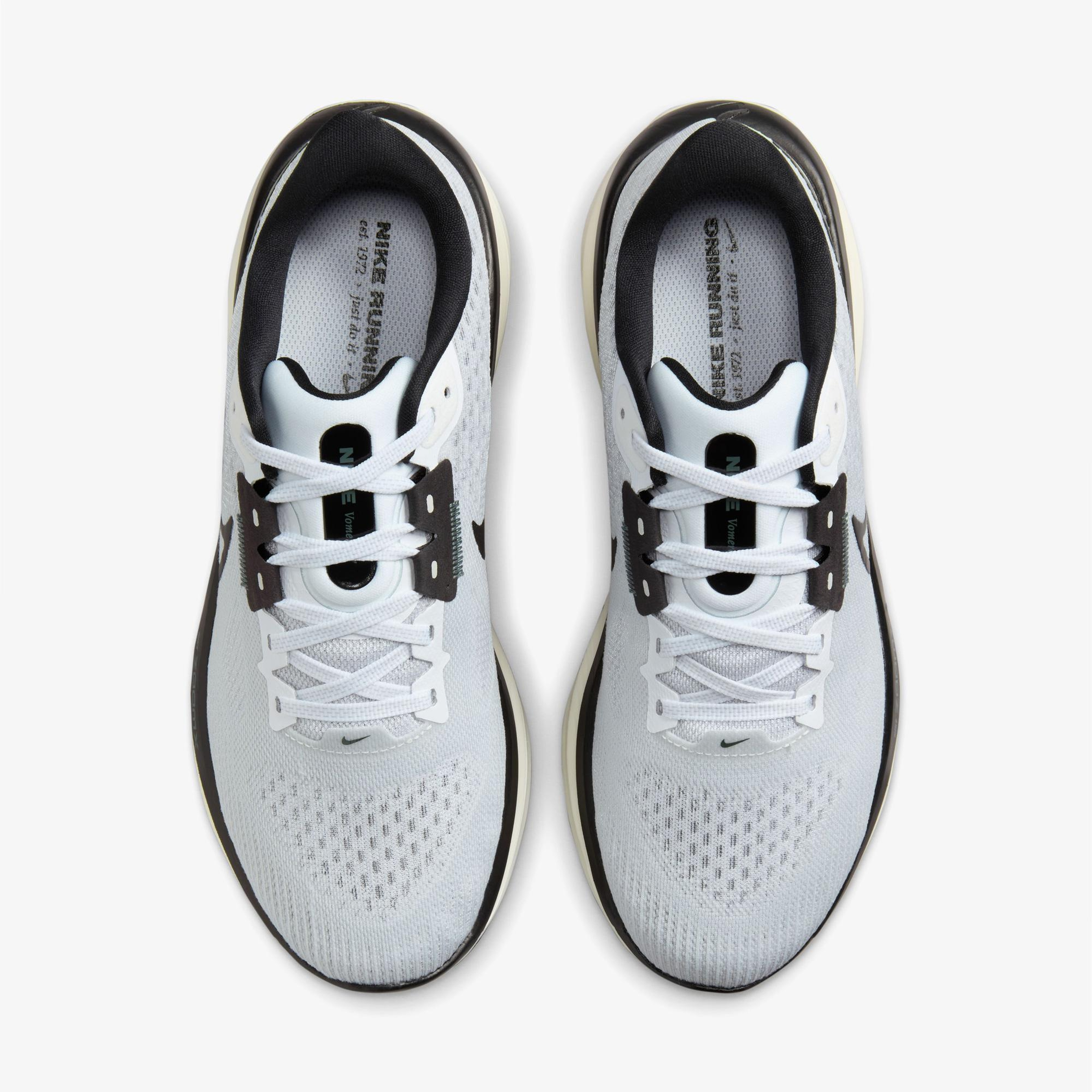 Nike Vomero 17 Kadın Beyaz Koşu Ayakkabısı