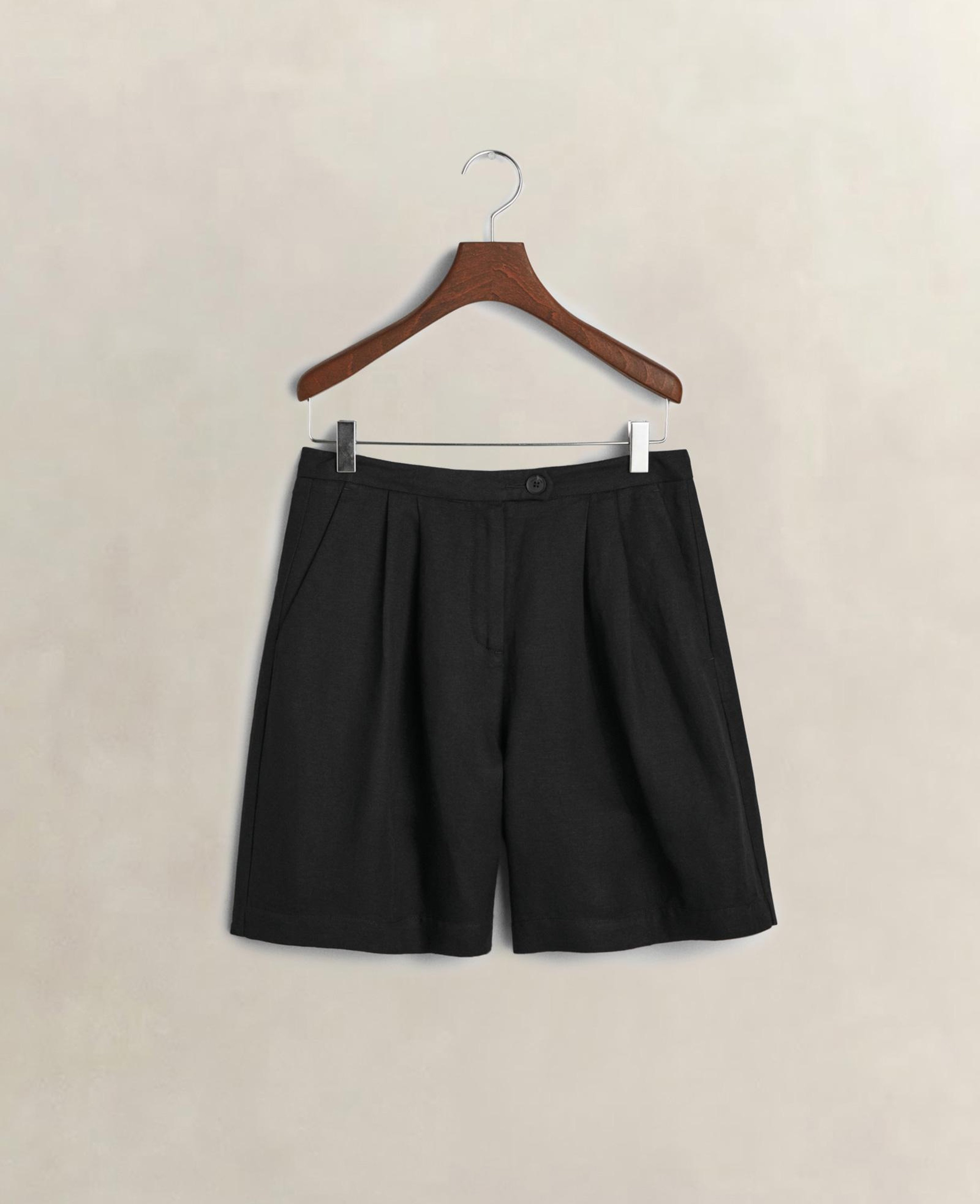 GANT Kadın Siyah Relaxed Fit Keten Şort