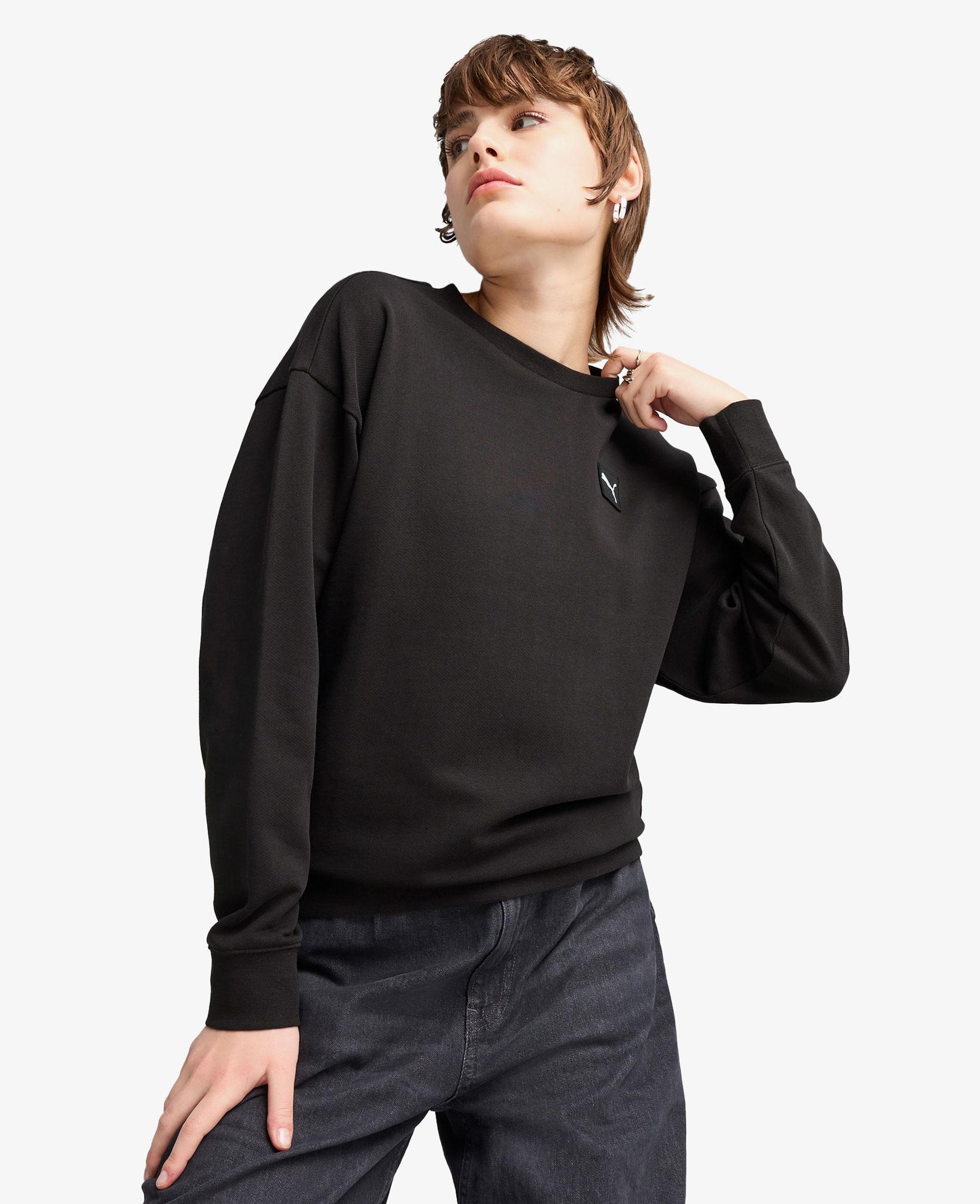 Puma Elevated Essentials Comfort Crew Kadın Siyah Sweatshirt