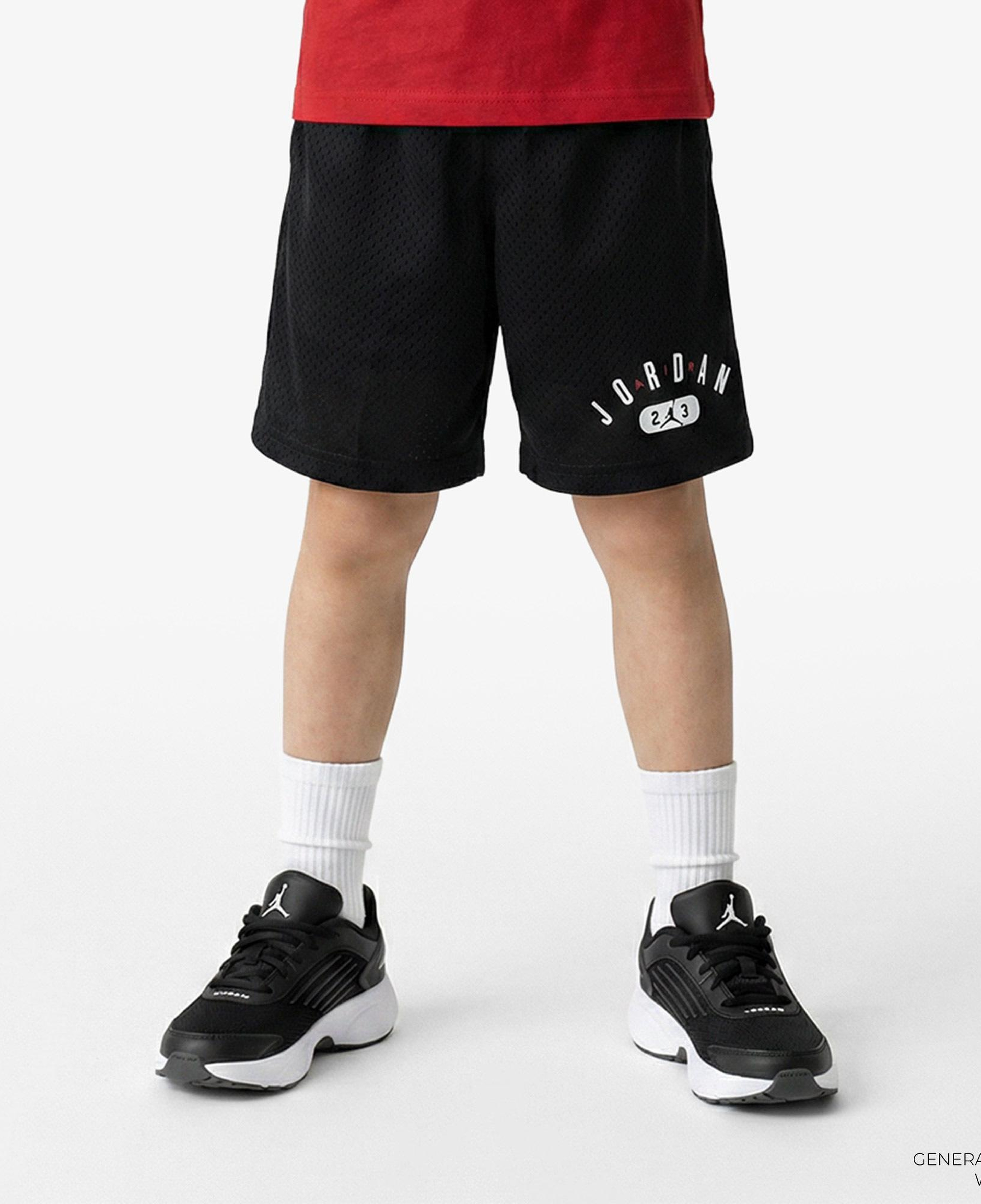 Jordan 23 Sport Erkek Çocuk Siyah Şort