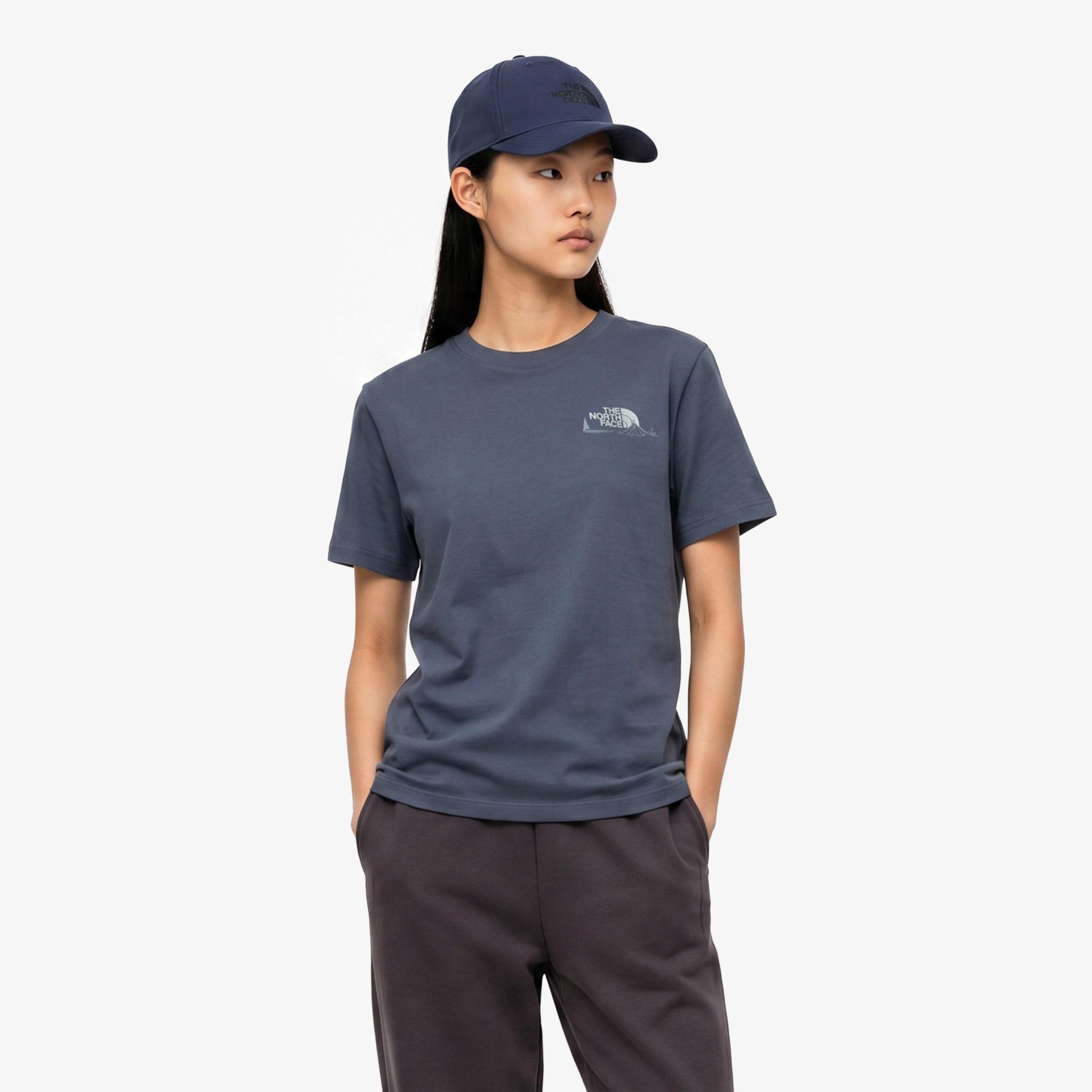 The North Face Monte Regular Kadın Gri T-Shirt