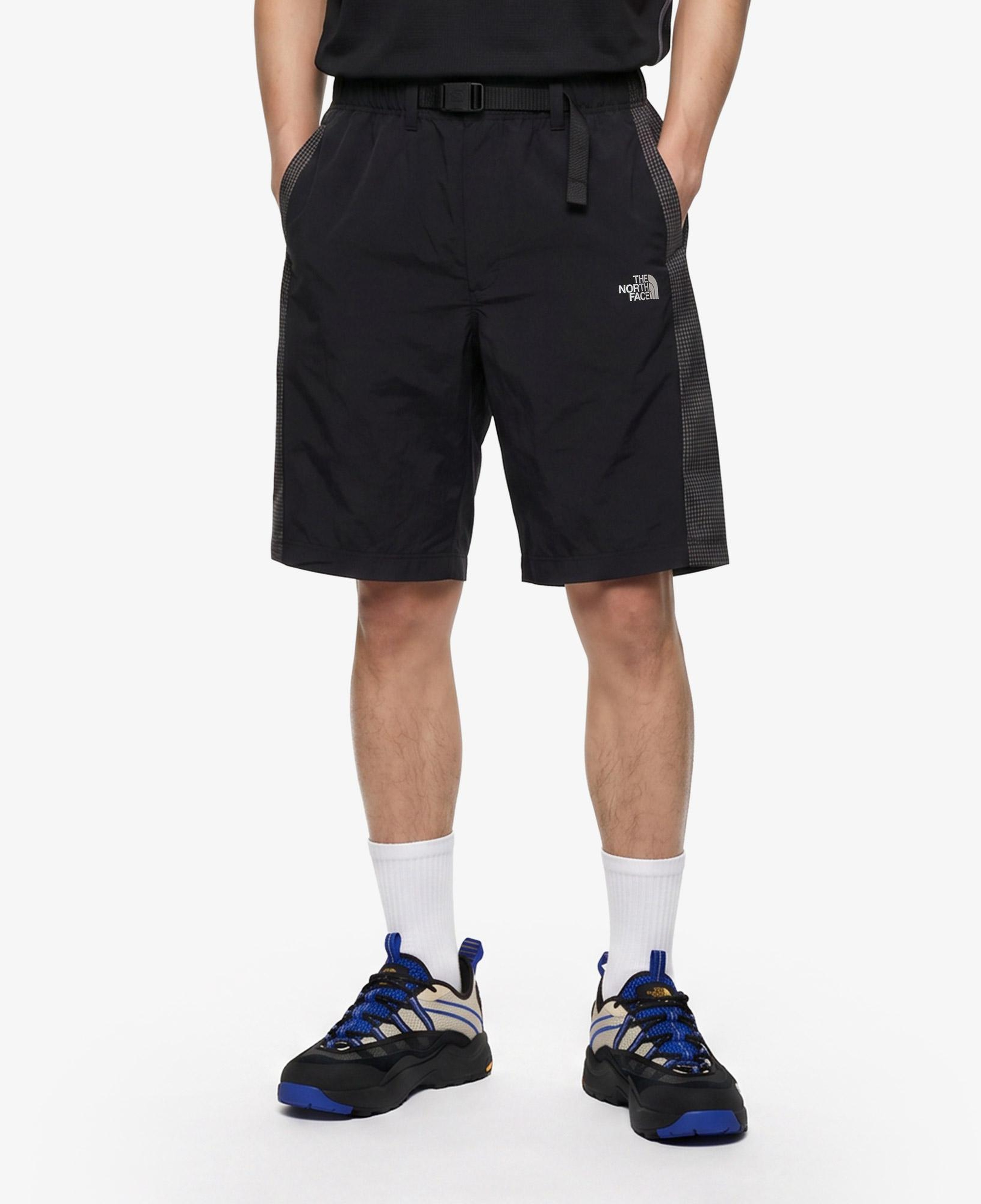 The North Face Nse Belted Erkek Siyah Şort