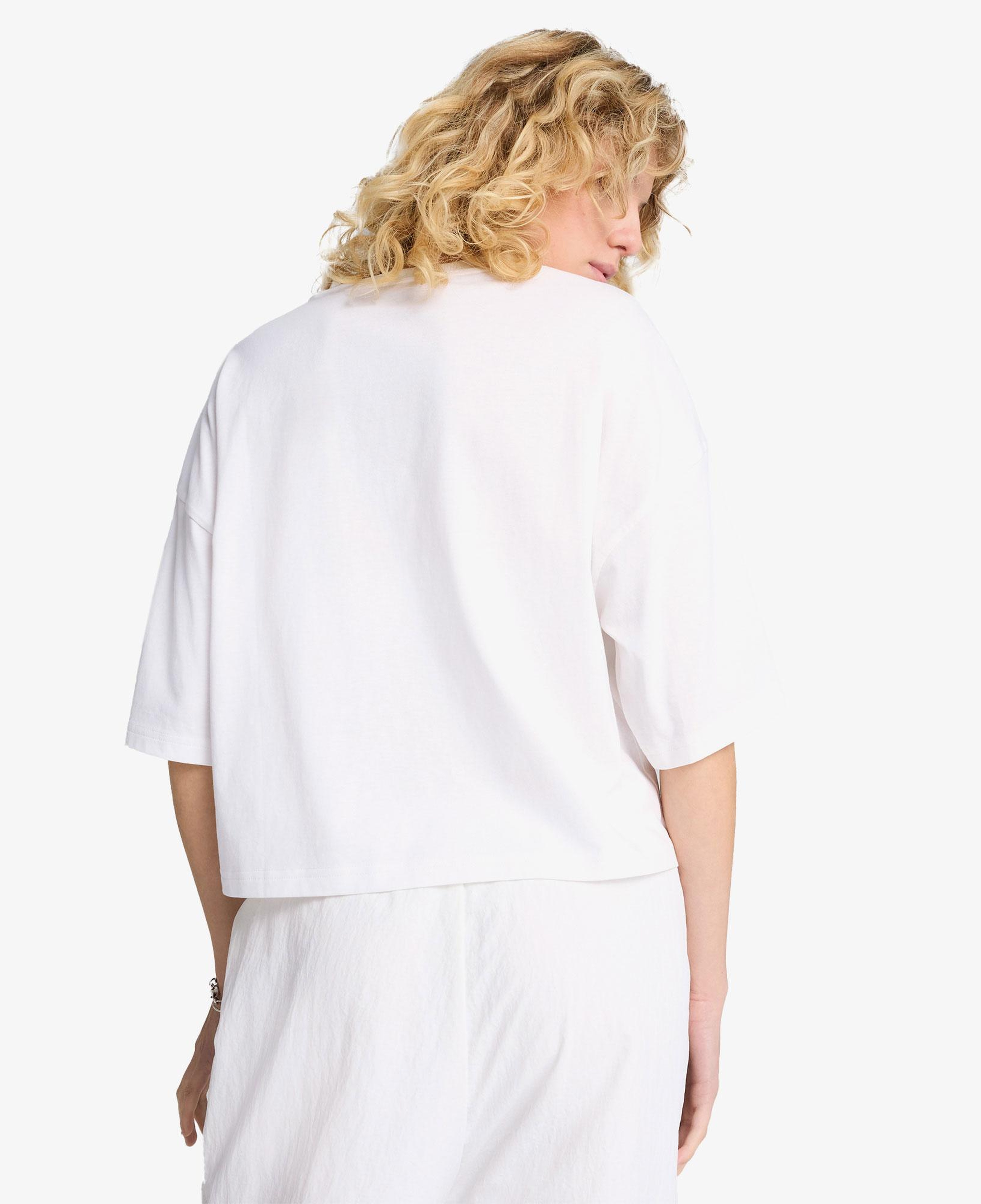 Puma Wardrobe Essentials Oversized  Kadın Beyaz T-Shirt