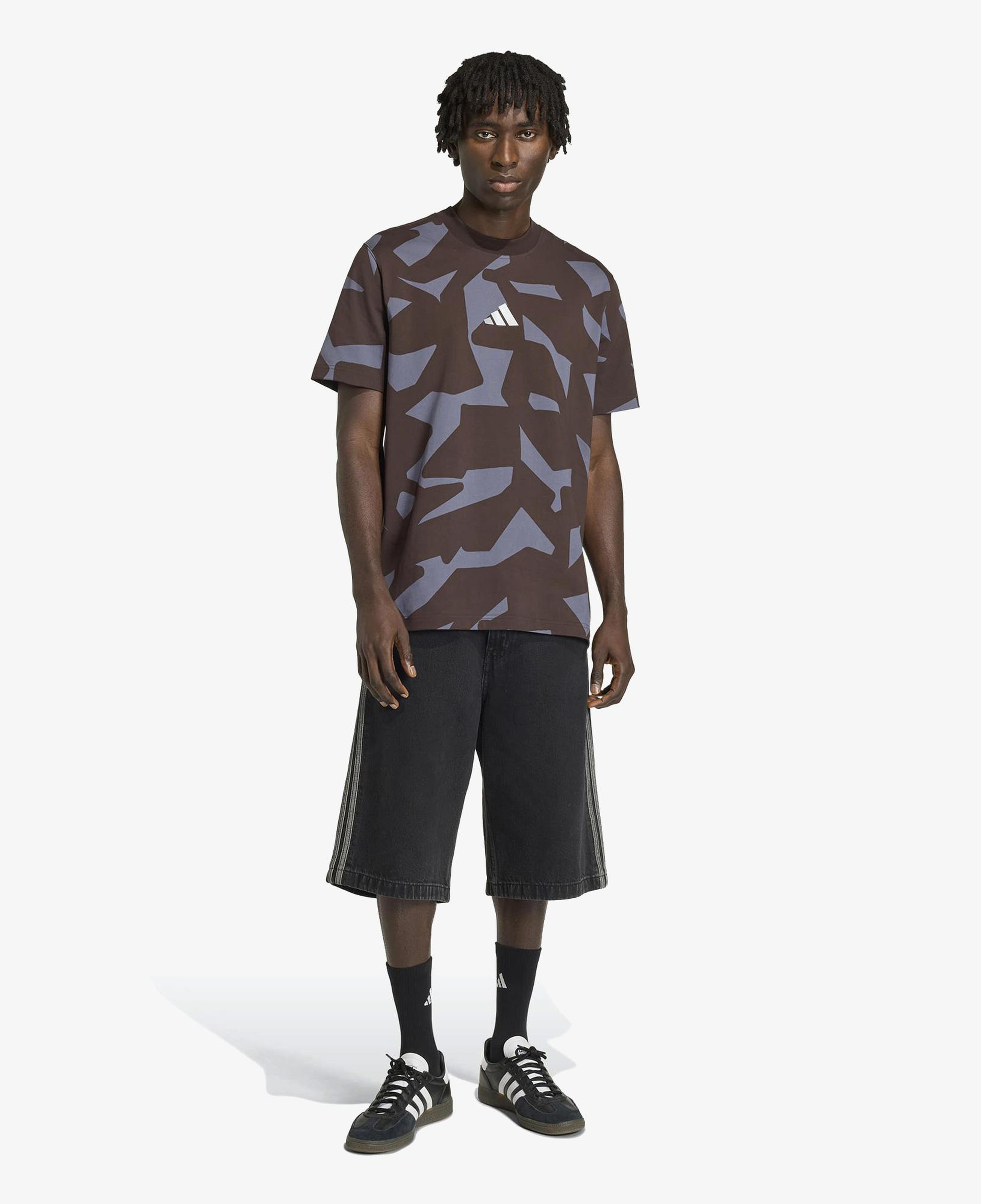 adidas Amg C Ss T Erkek Kahverengi T-Shirt