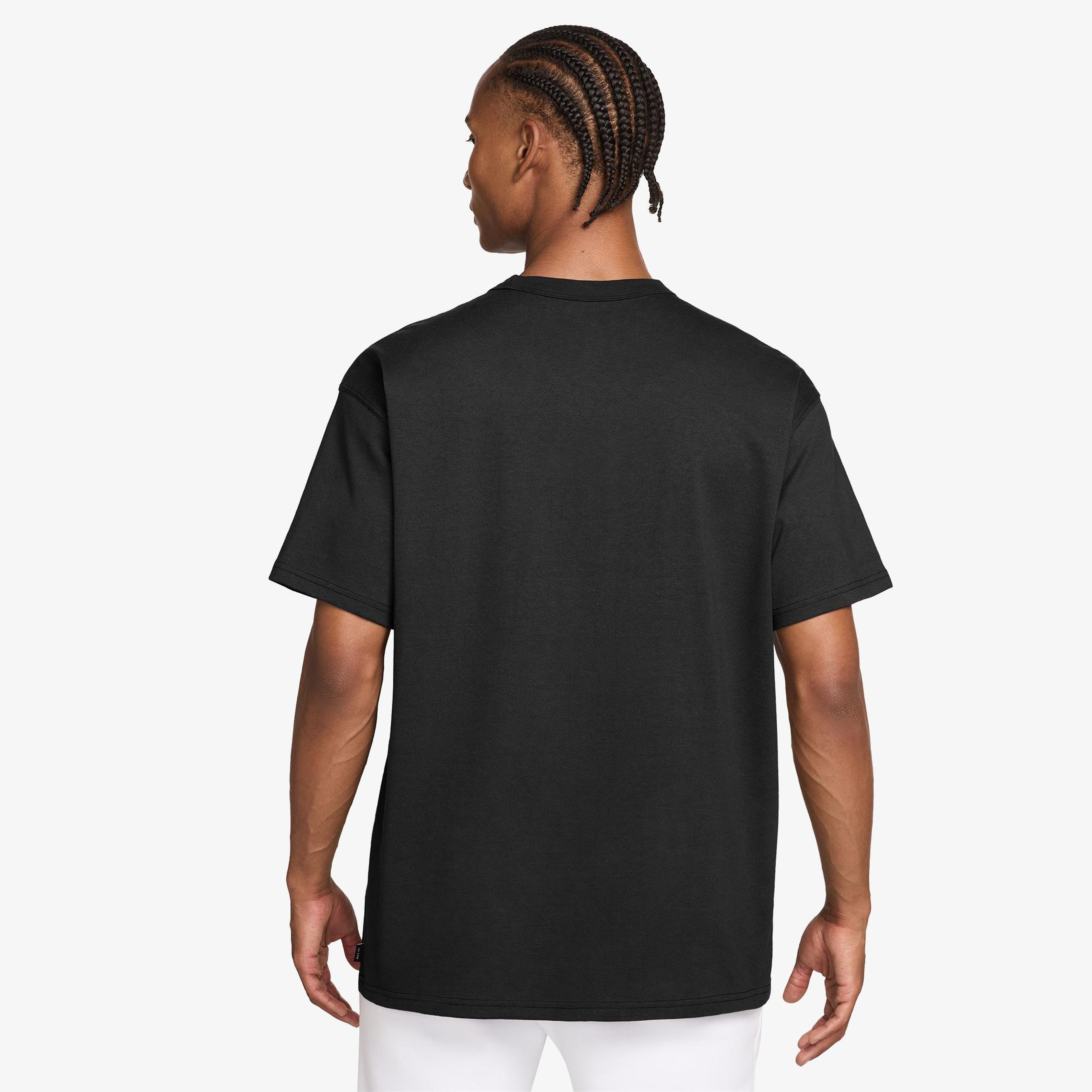Nike Sportswear Premium Essentials Erkek Siyah T-Shirt