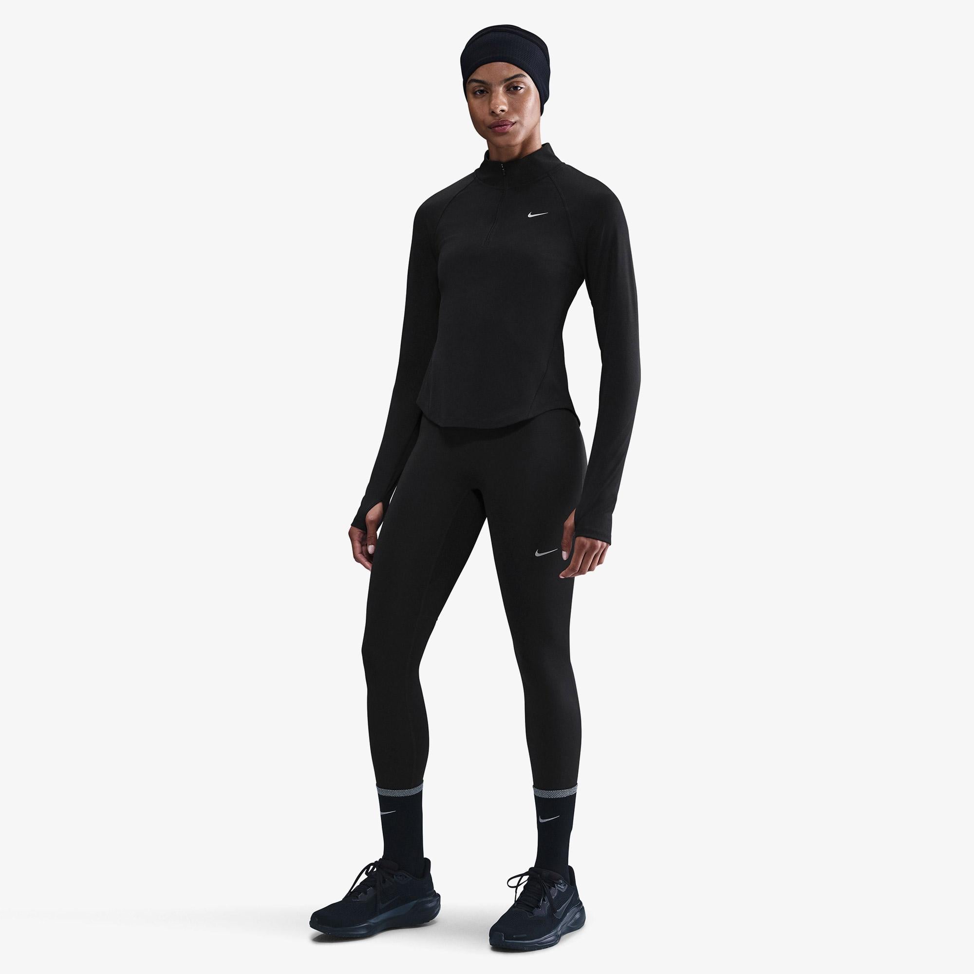 Nike Dri-Fit Tempo Swoosh Run Kadın Siyah T-Shirt