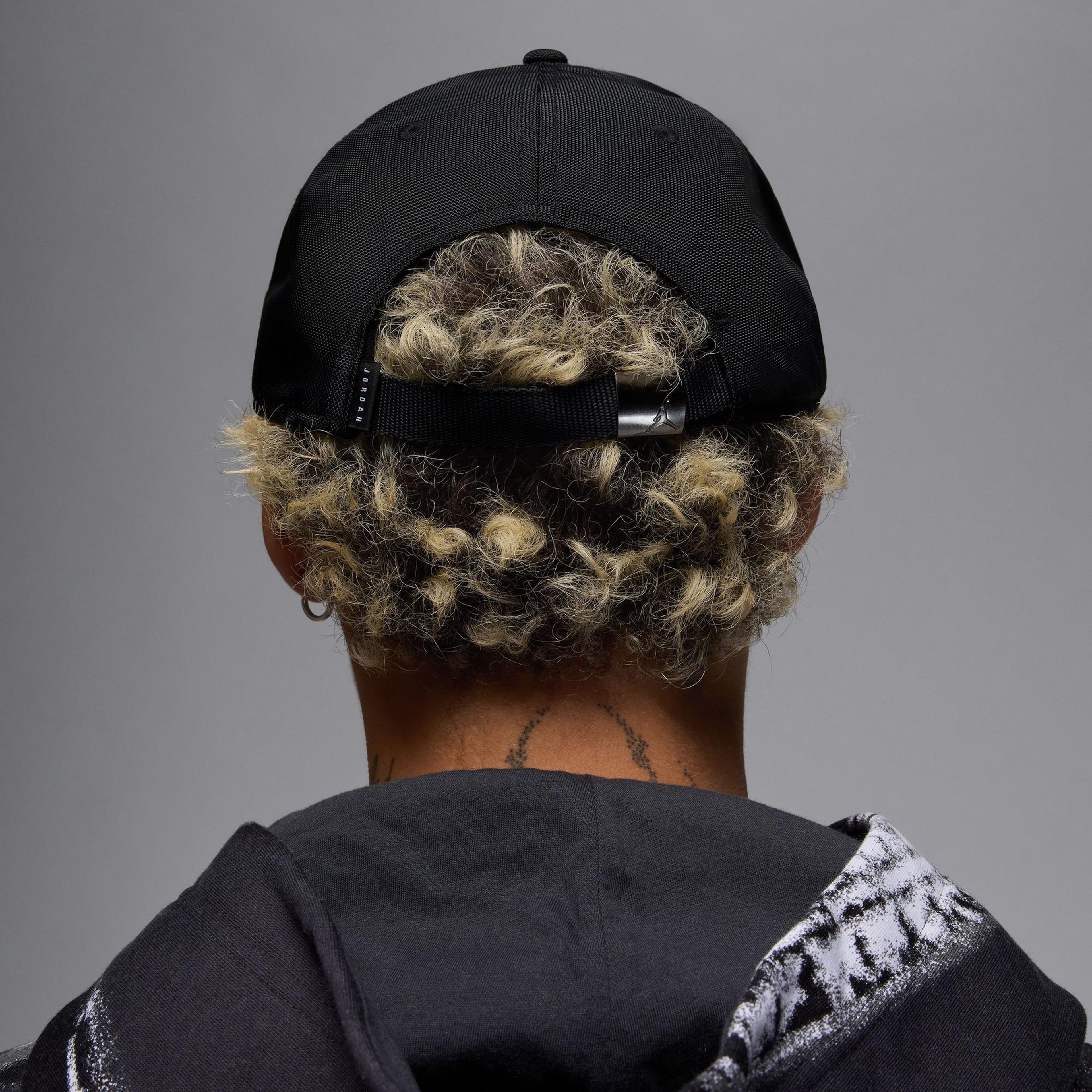 Jordan Rise Unisex Siyah Şapka