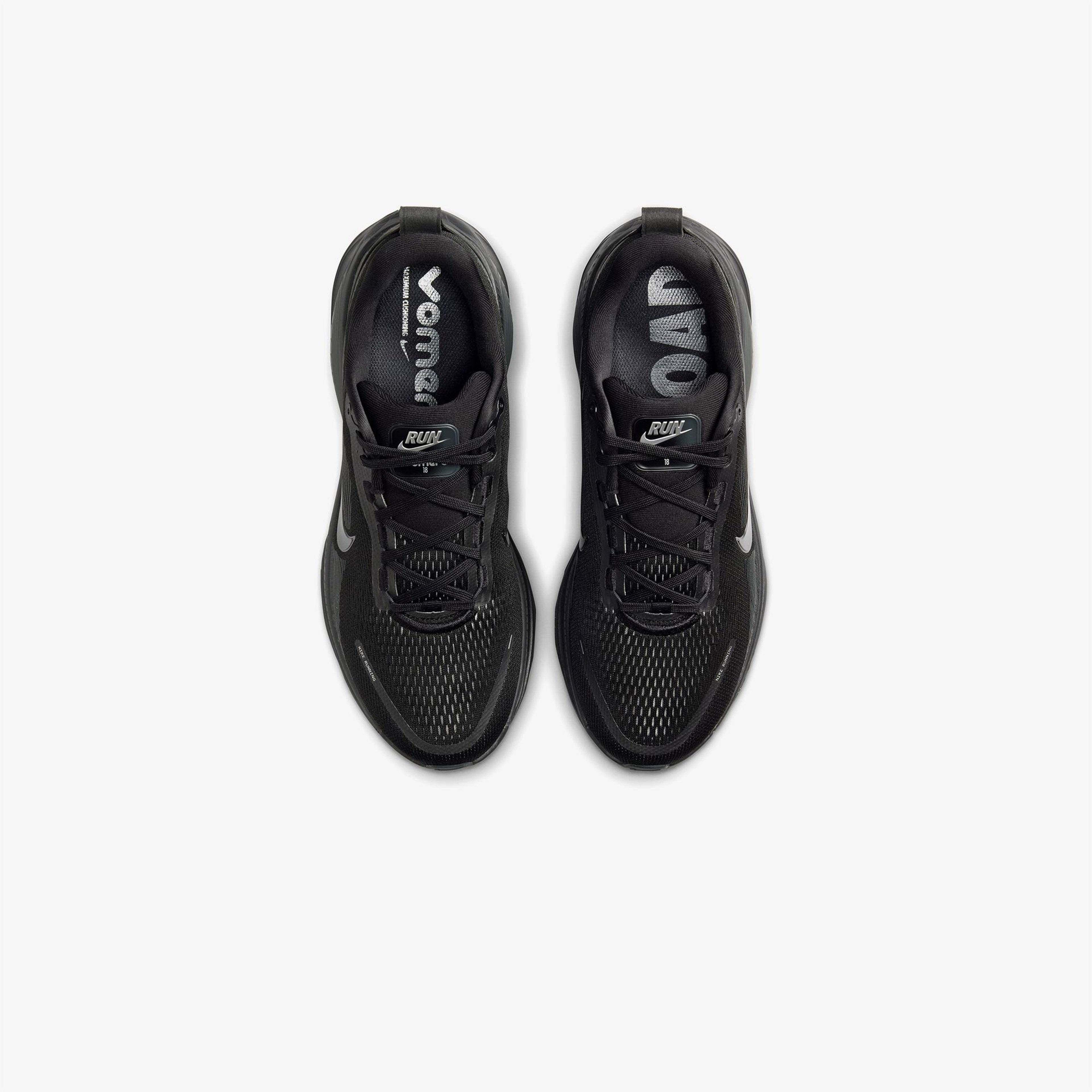 Nike Vomero 18 Erkek Siyah Koşu Ayakkabısı