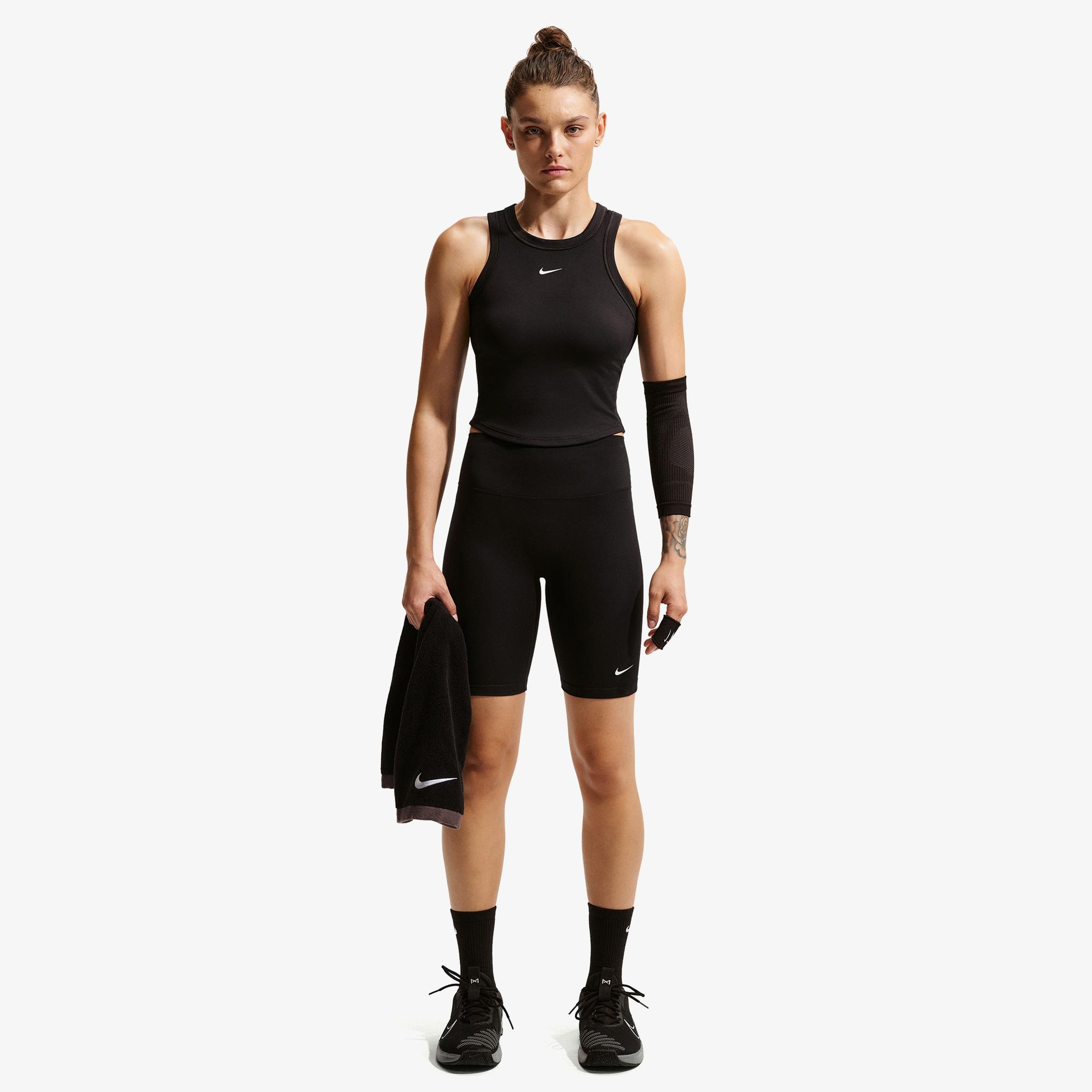 Nike Dri-Fit One Yüksek Belli 20 cm Kadın Siyah Kısa Tayt