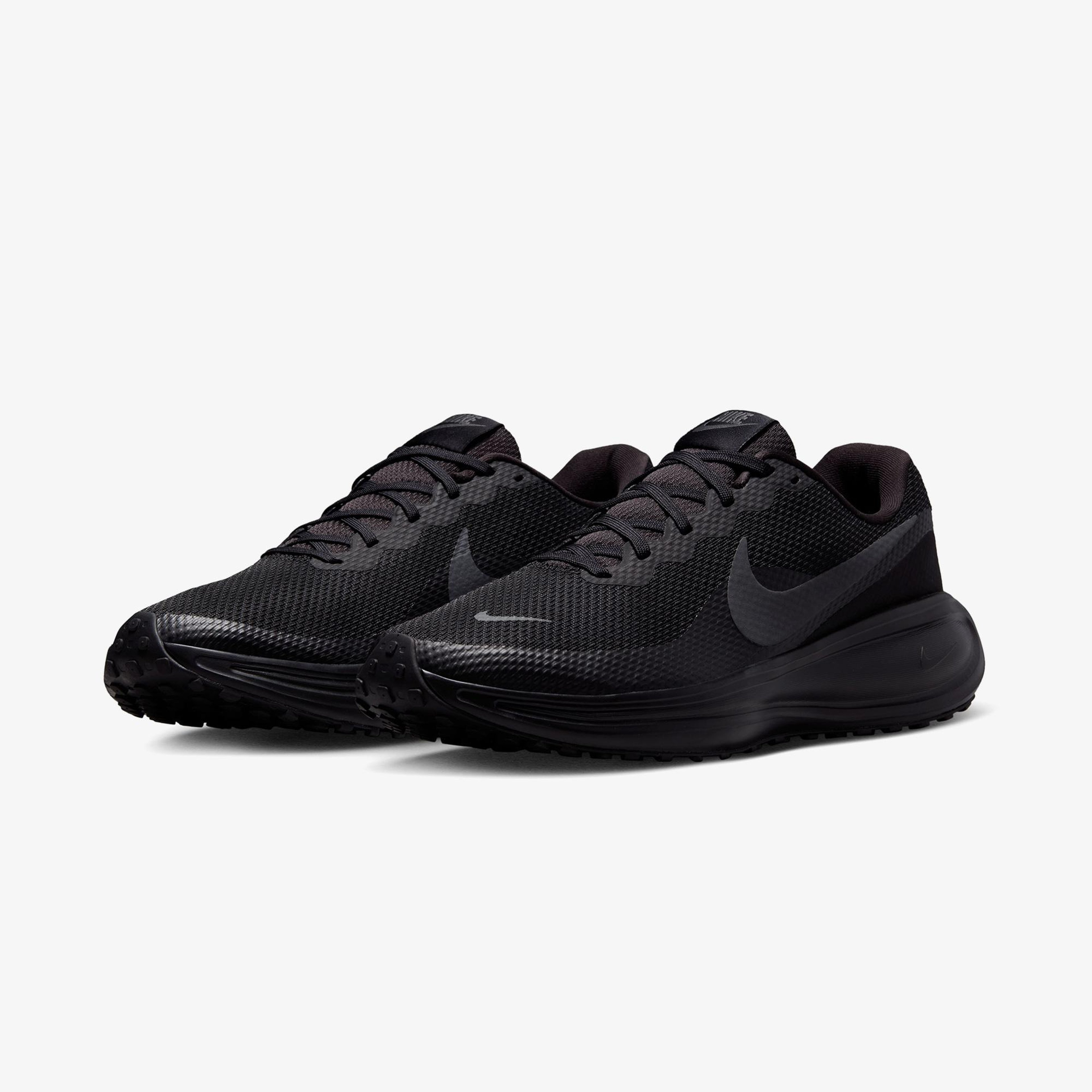 Nike Revolution 8 Erkek Siyah Koşu Ayakkabısı