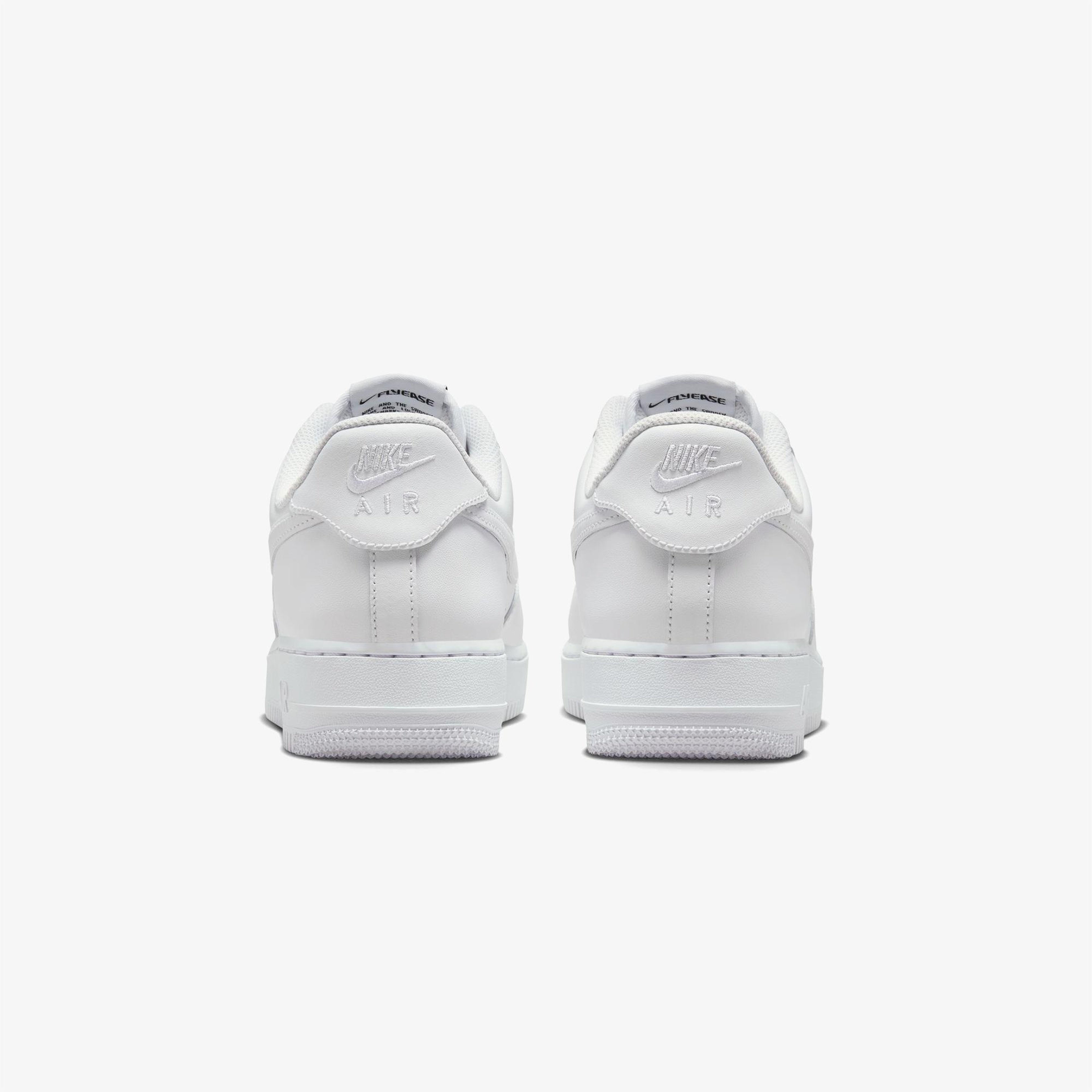 Nike Air Force 1 '07 EasyOn Erkek Beyaz Spor Ayakkabı