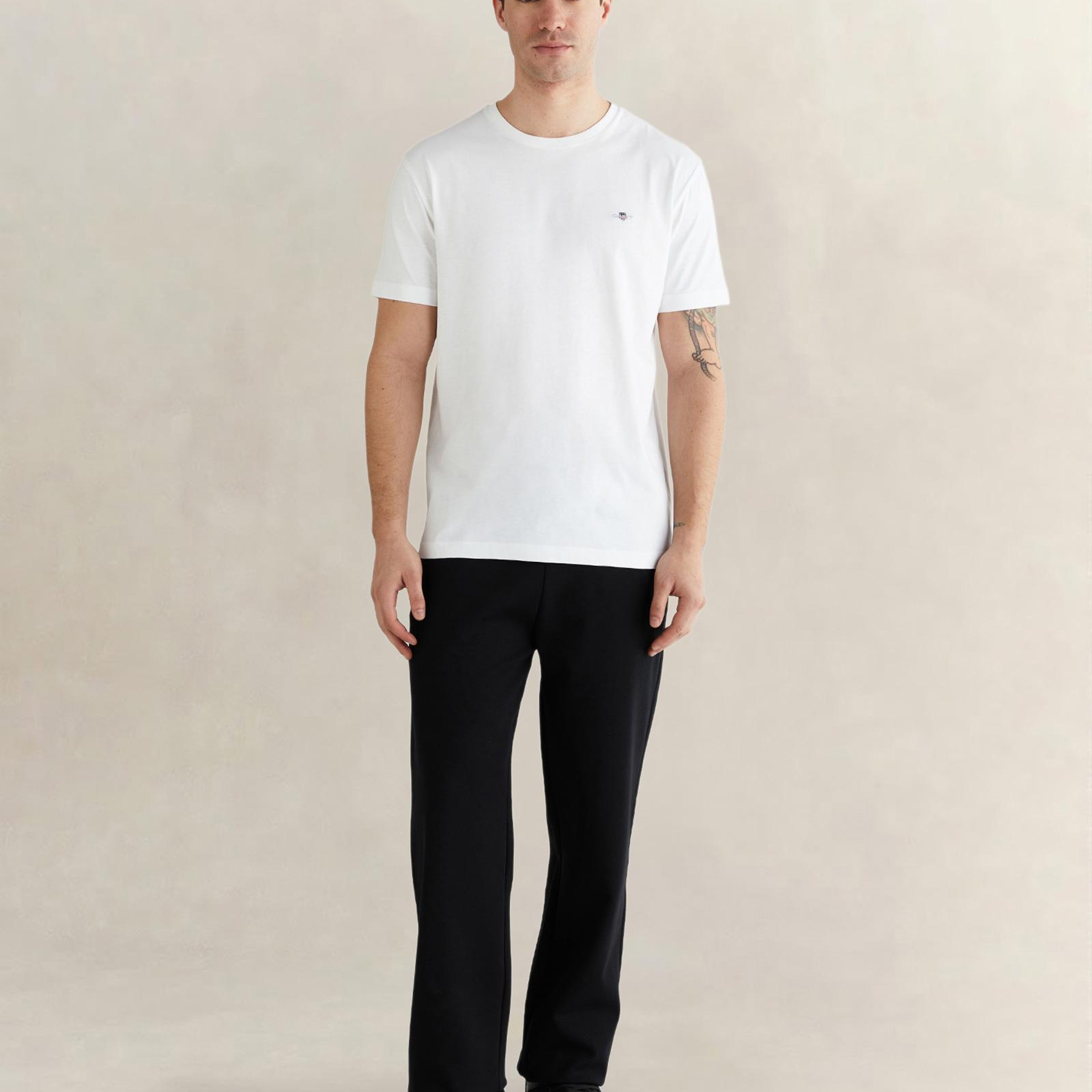 GANT Erkek Beyaz Bisiklet Yaka Regular Fit Logolu T-Shirt