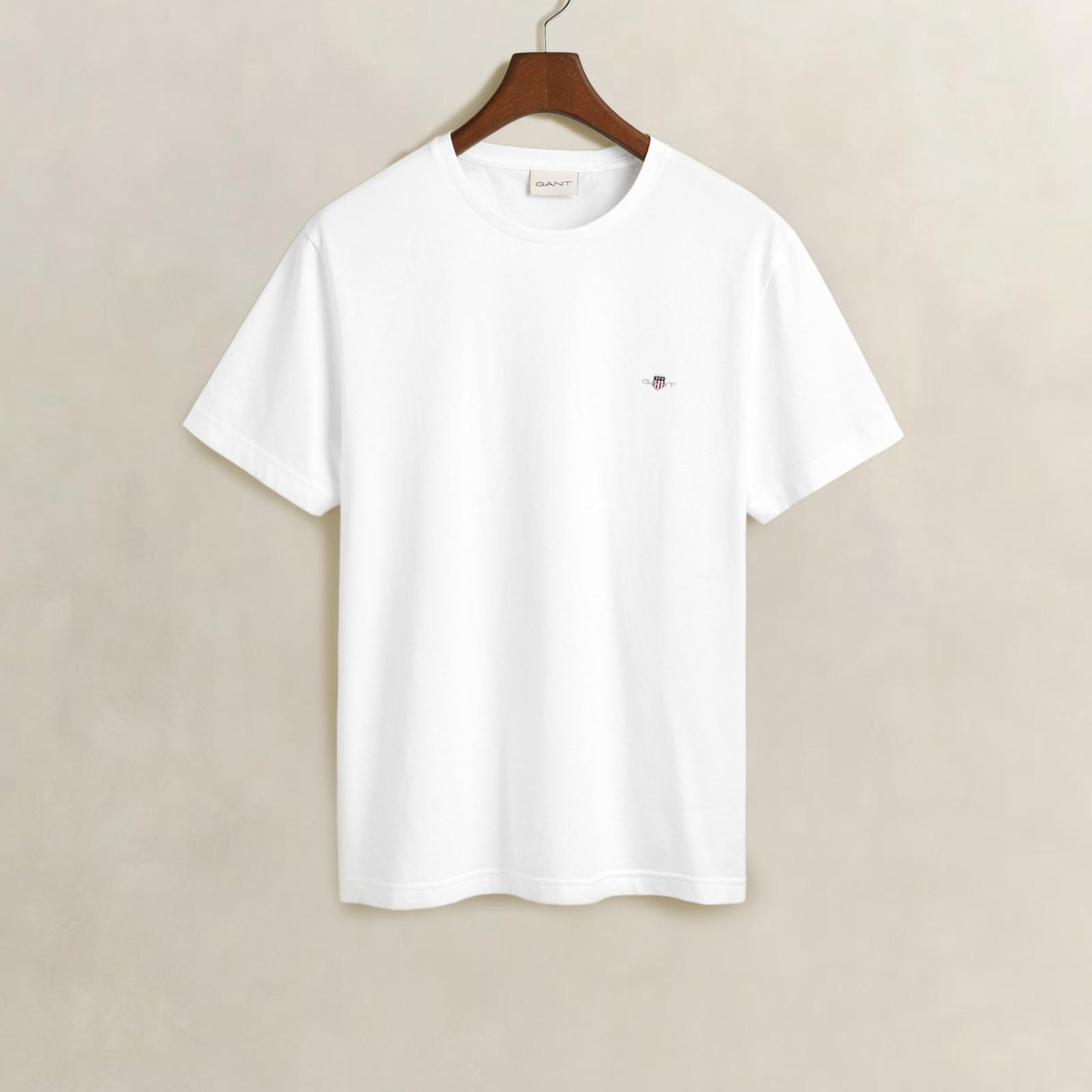 GANT Erkek Beyaz Bisiklet Yaka Regular Fit Logolu T-Shirt