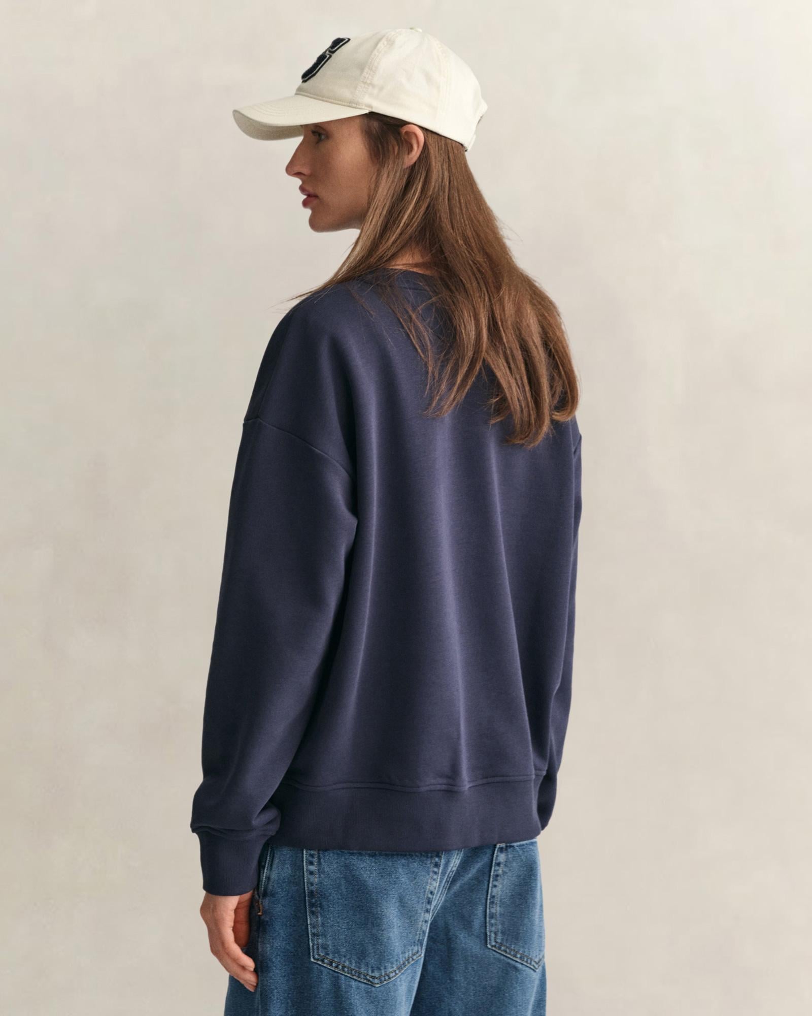 GANT Kadın Lacivert Relaxed Fit Bisiklet Yaka Sweatshirt