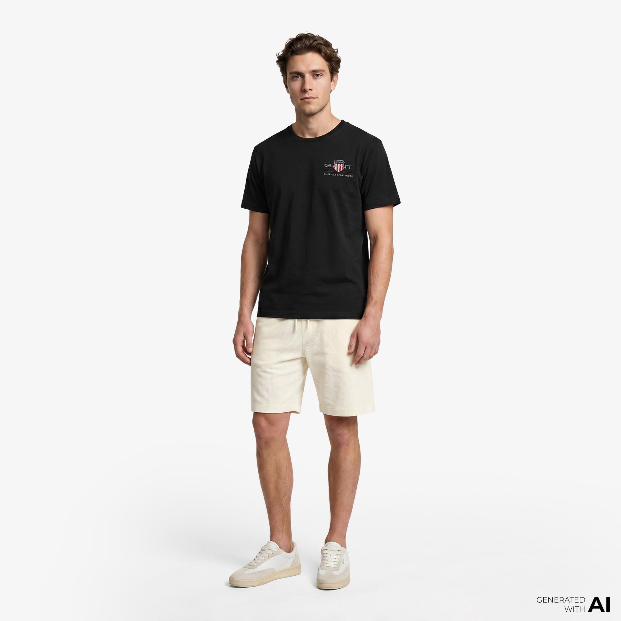 GANT Erkek Siyah Regular Fit Bisiklet Yaka Logolu T-shirt