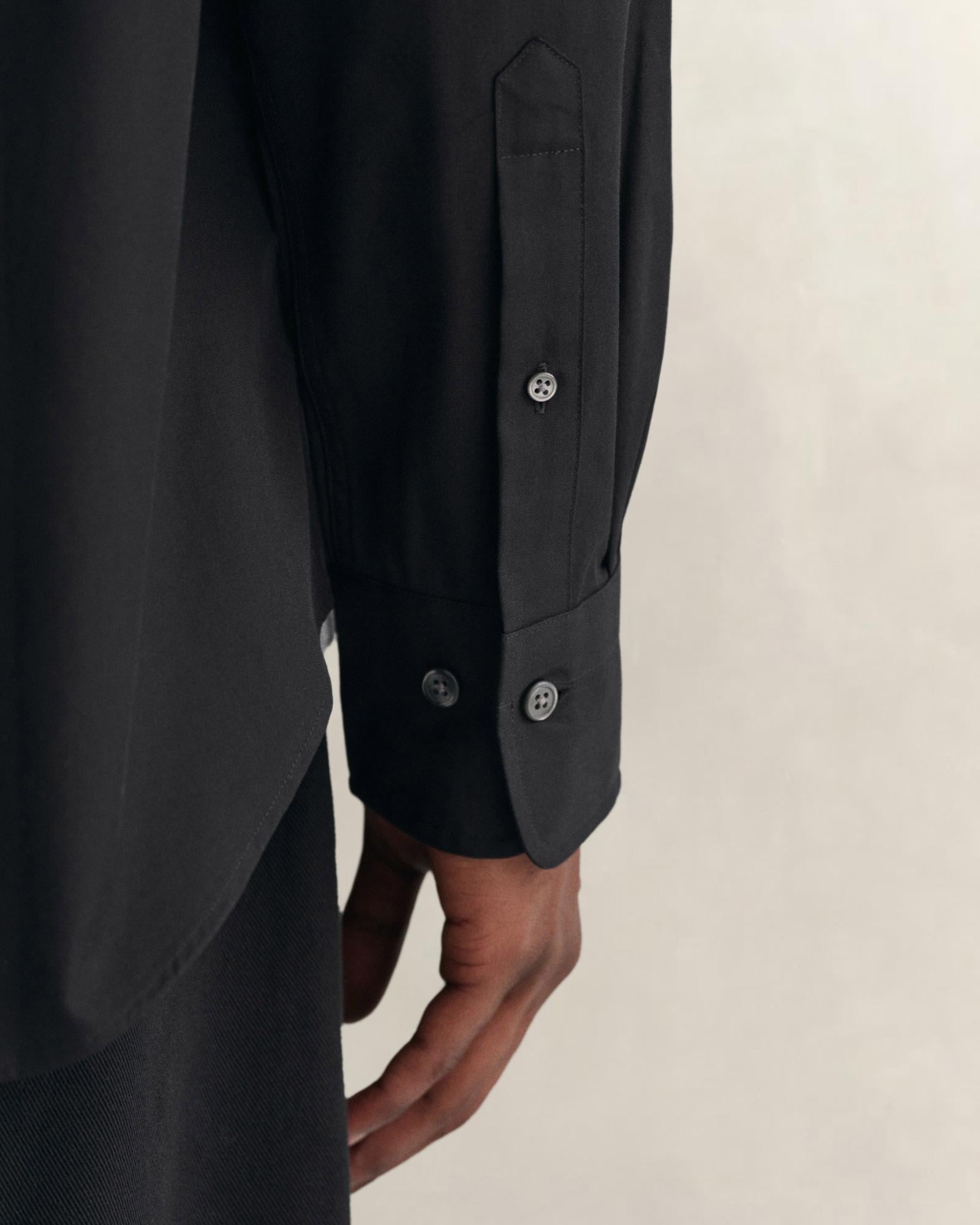GANT Erkek Siyah Regular Fit Düğmeli Yaka Oxford Gömlek