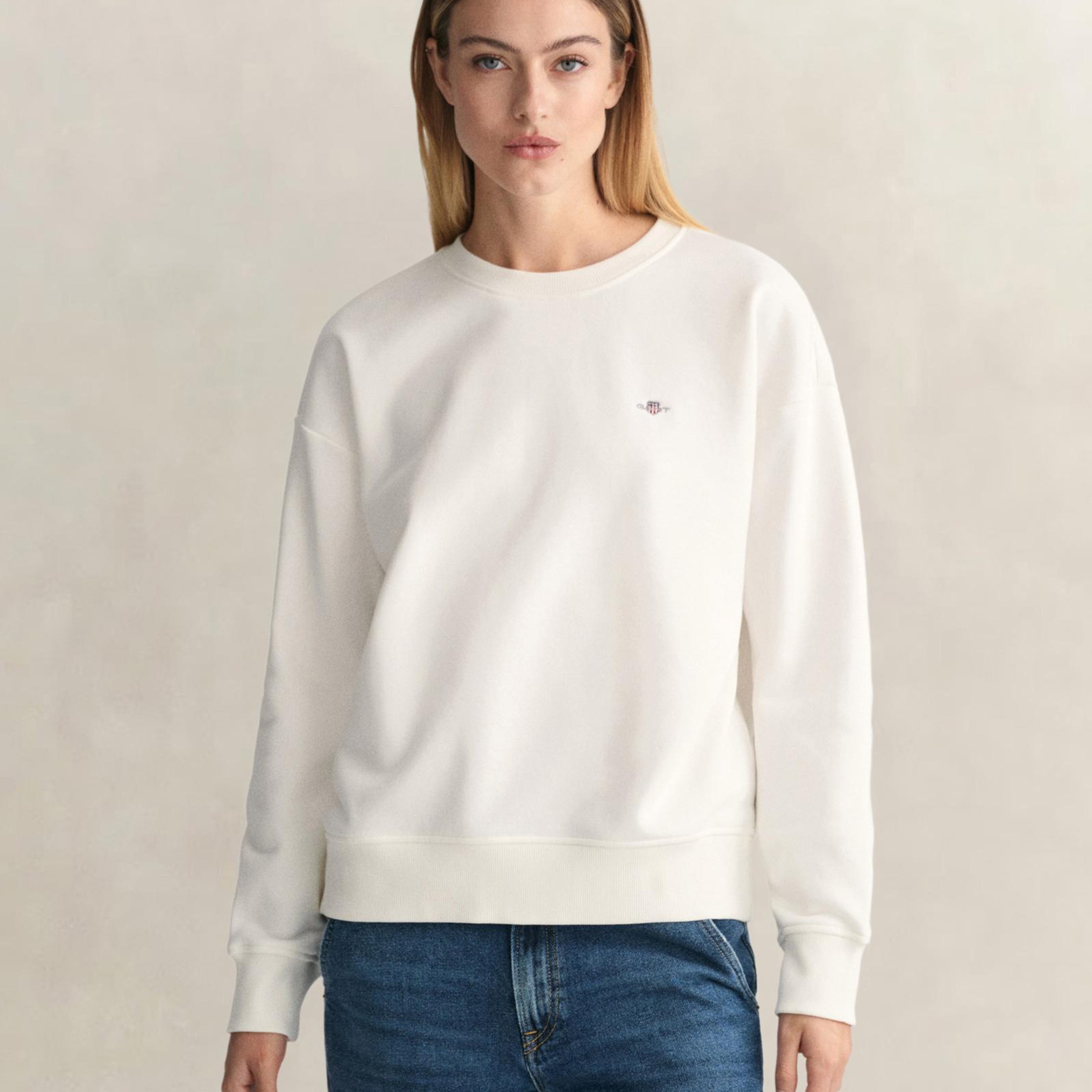 GANT Kadın Beyaz Relaxed Fit Bisiklet Yaka Sweatshirt