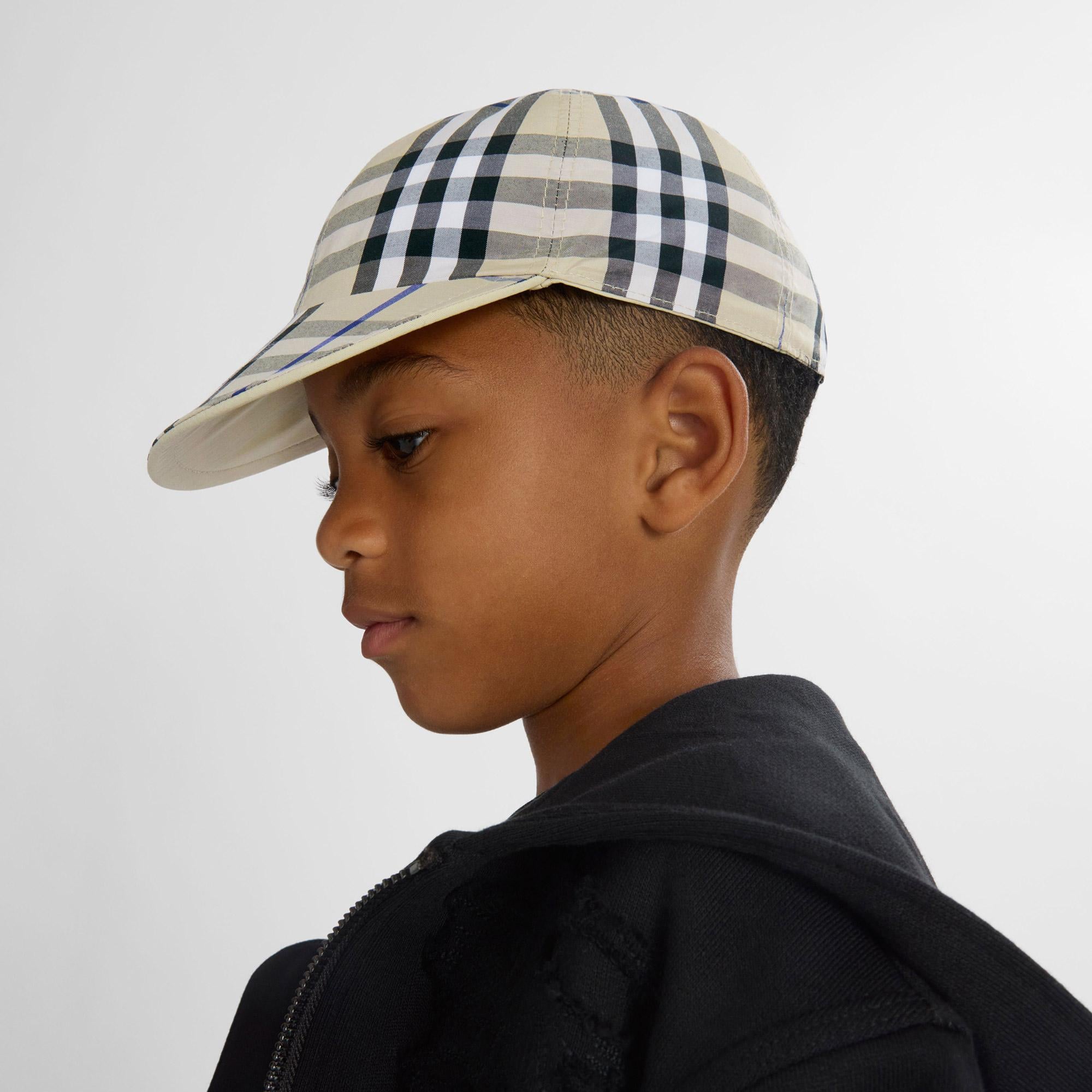 Burberry Reversible Pamuklu Baseball Çocuk Krem Rengi Şapka