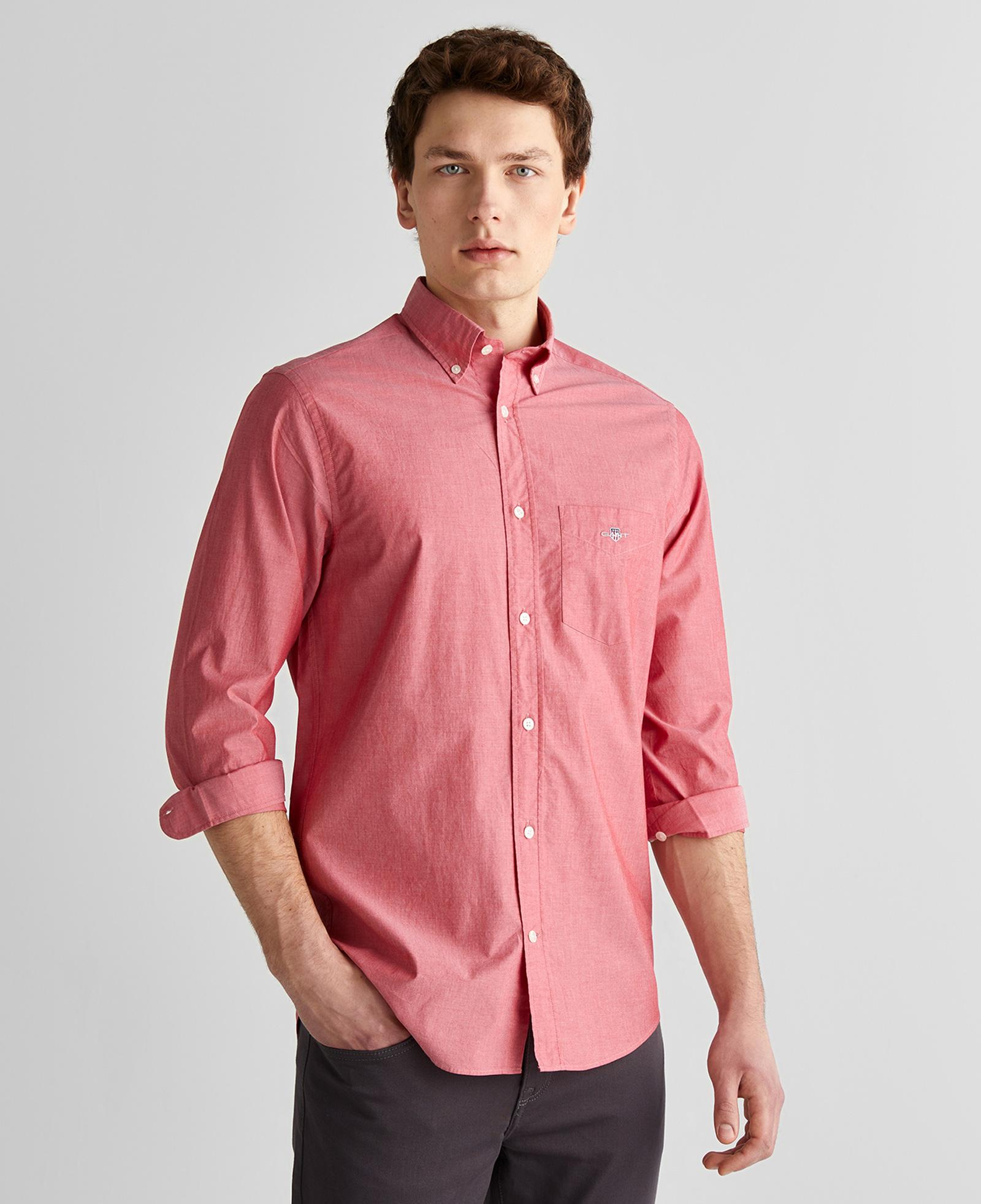 GANT Erkek Kırmızı Regular Fit Düğmeli Yaka Poplin Gömlek