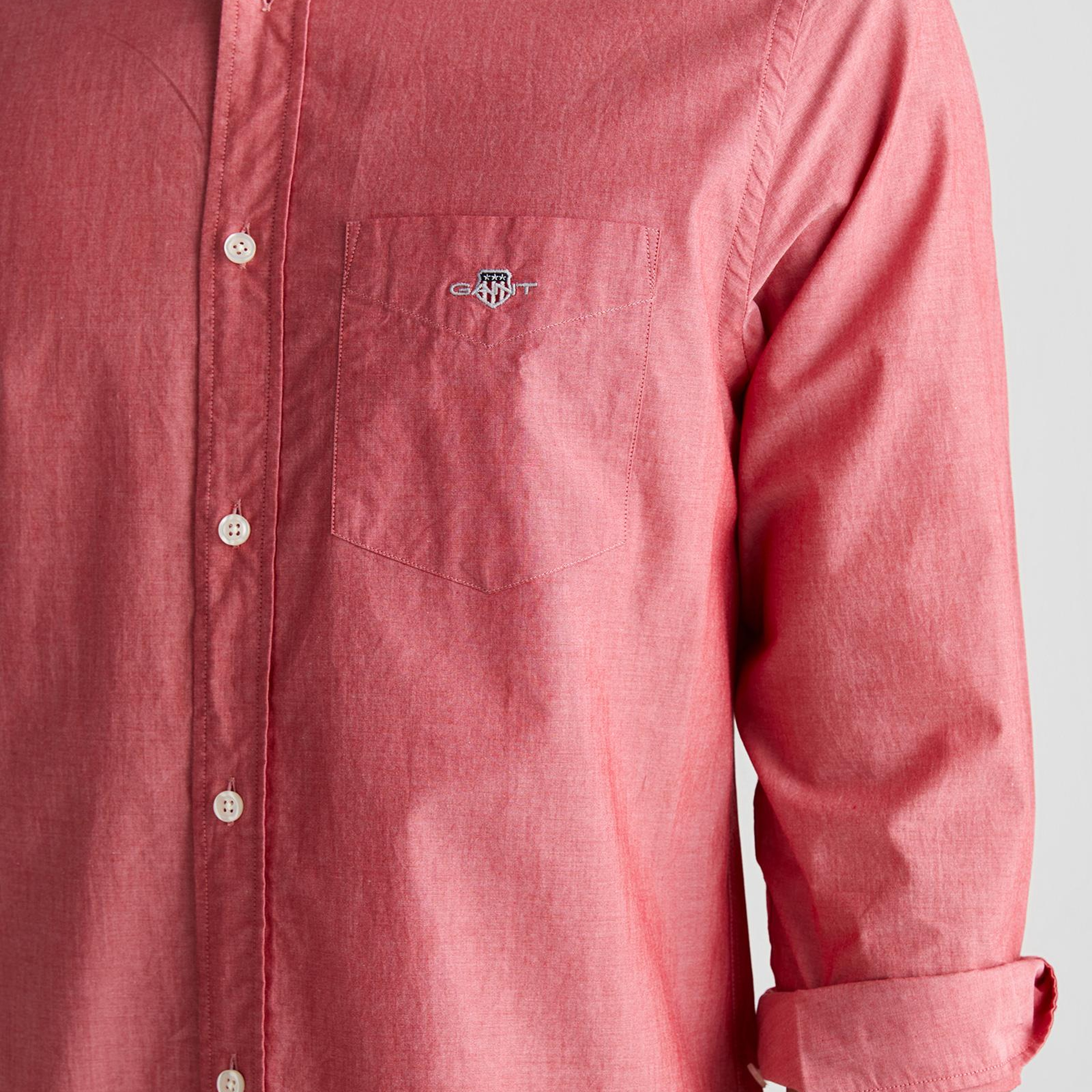 GANT Erkek Kırmızı Regular Fit Düğmeli Yaka Poplin Gömlek