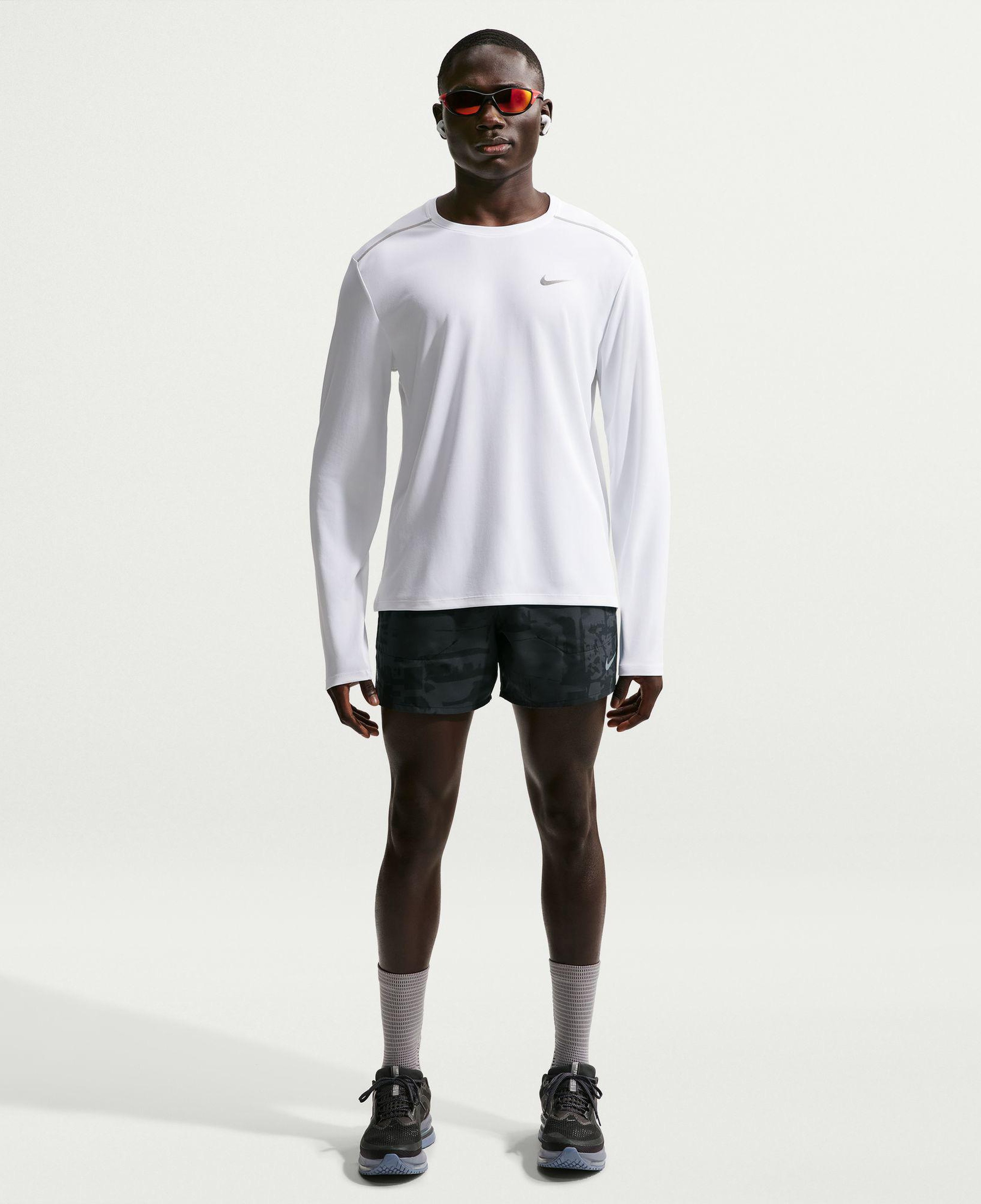Nike Dri-Fit Miler Erkek Beyaz Uzun Kollu T-Shirt