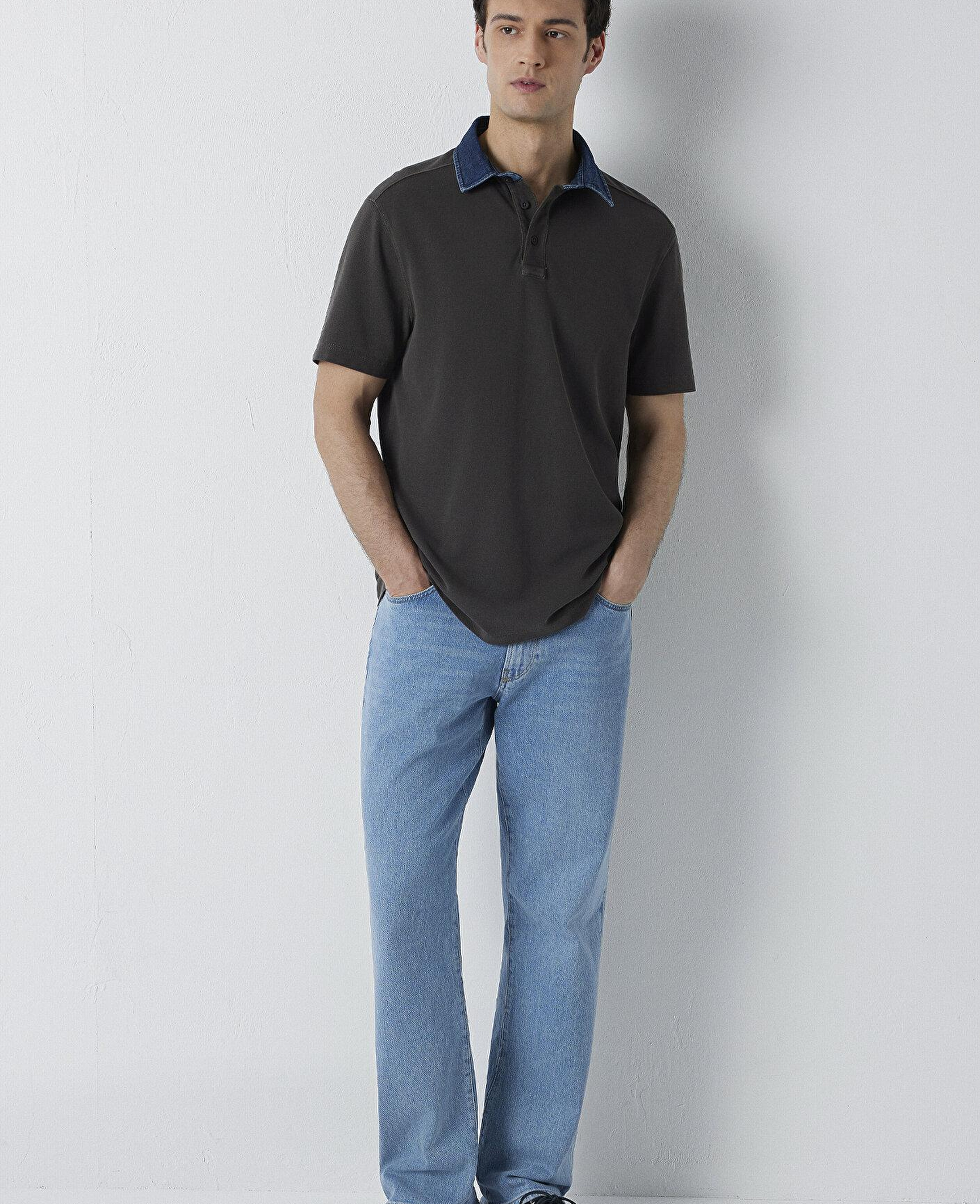 Mavi Yaka Detaylı Kahverengi Polo Tişört Regular Fit / Normal Kesim 0613659-70219