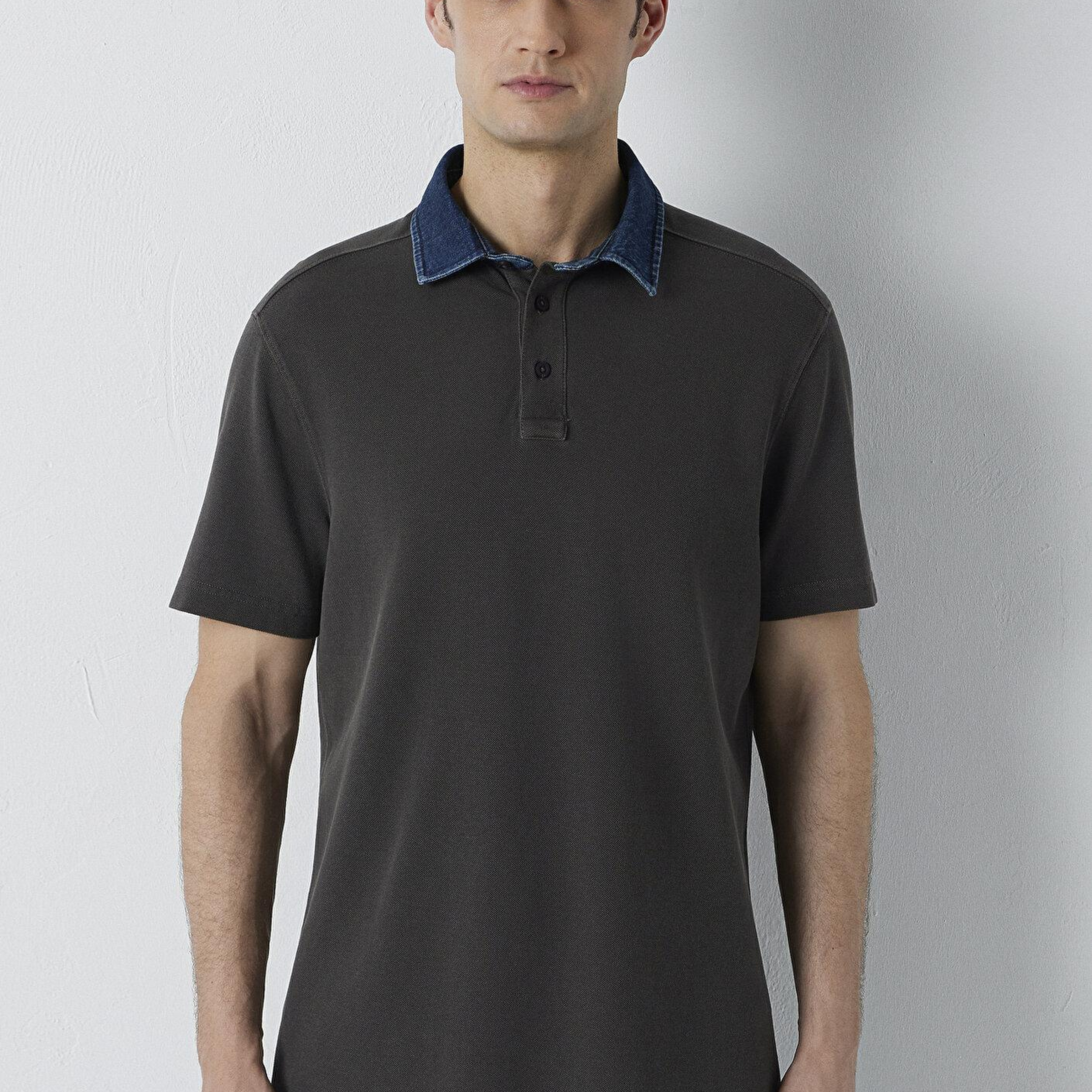 Mavi Yaka Detaylı Kahverengi Polo Tişört Regular Fit / Normal Kesim 0613659-70219