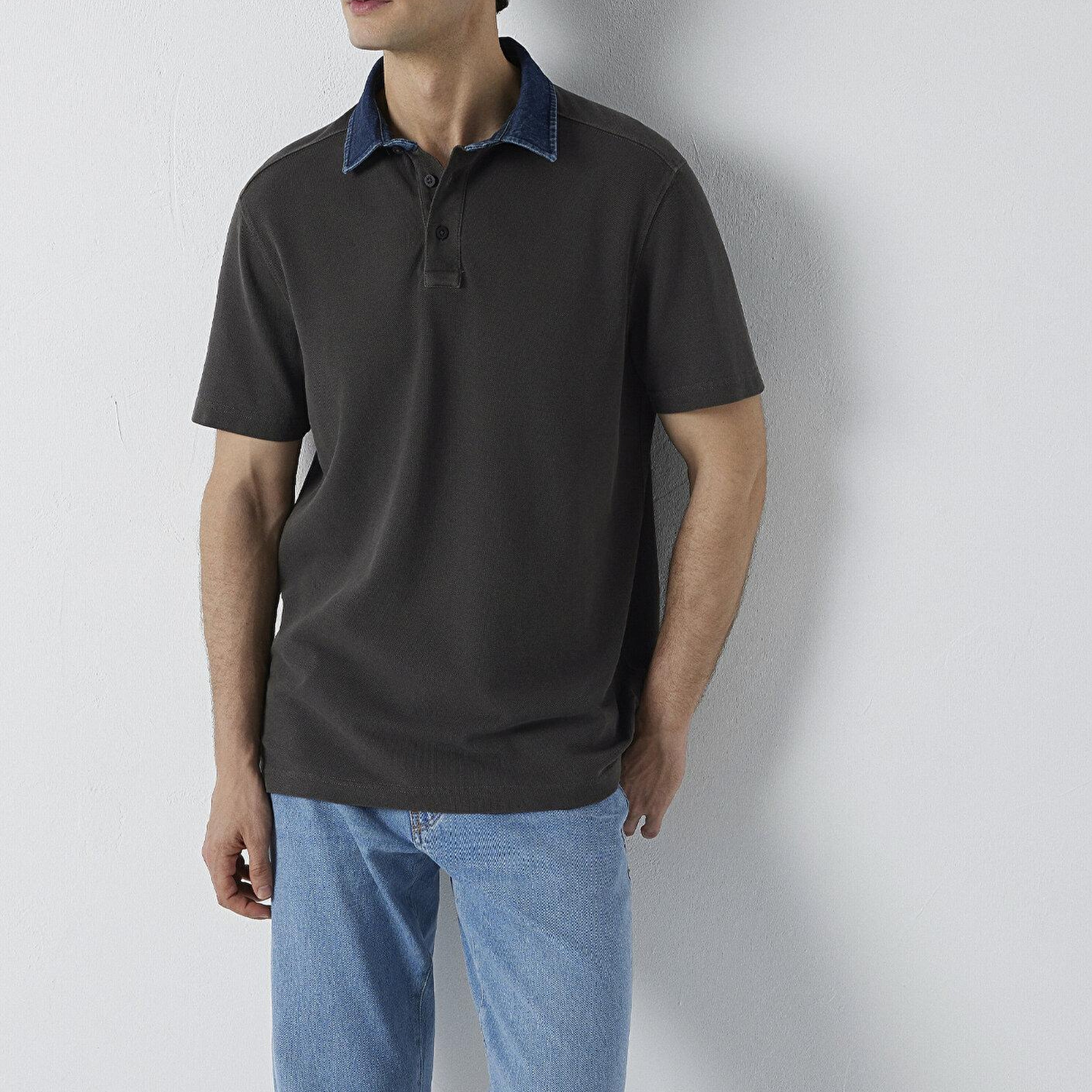 Mavi Yaka Detaylı Kahverengi Polo Tişört Regular Fit / Normal Kesim 0613659-70219