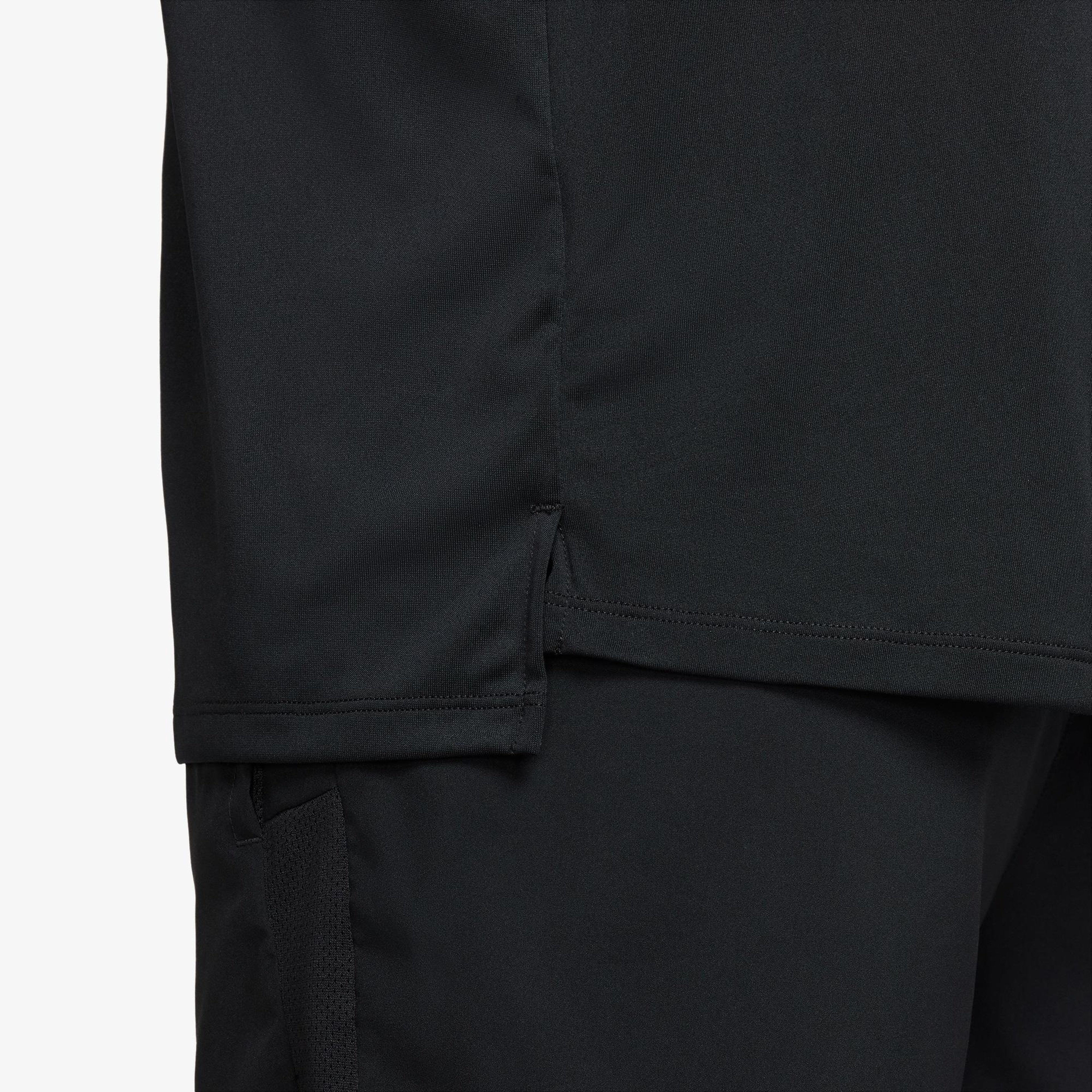 Nike Dri-Fit Stride Erkek Siyah Kolsuz T-Shirt