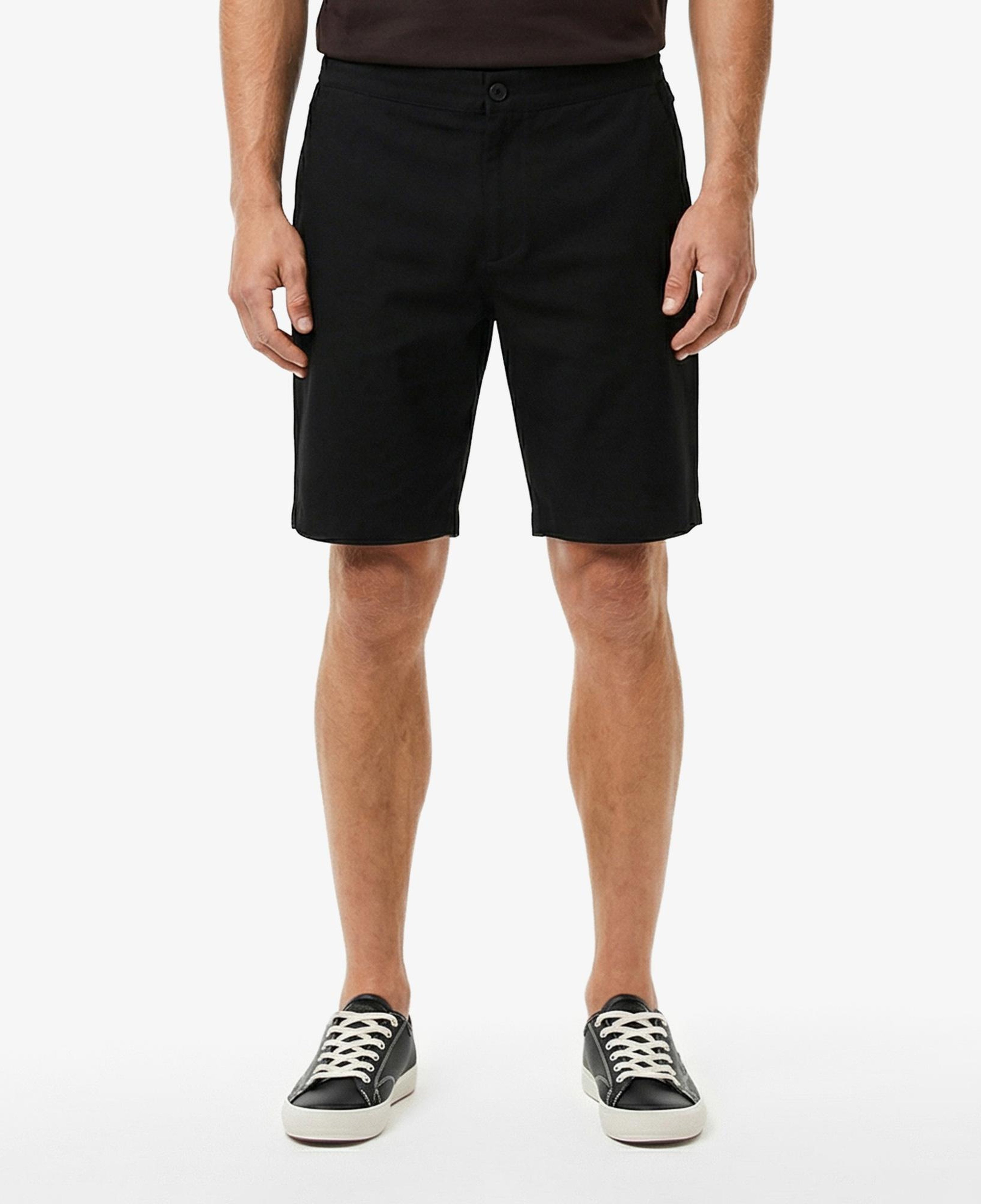 Erkek Tapered Fit Keten Siyah Bermuda Şort