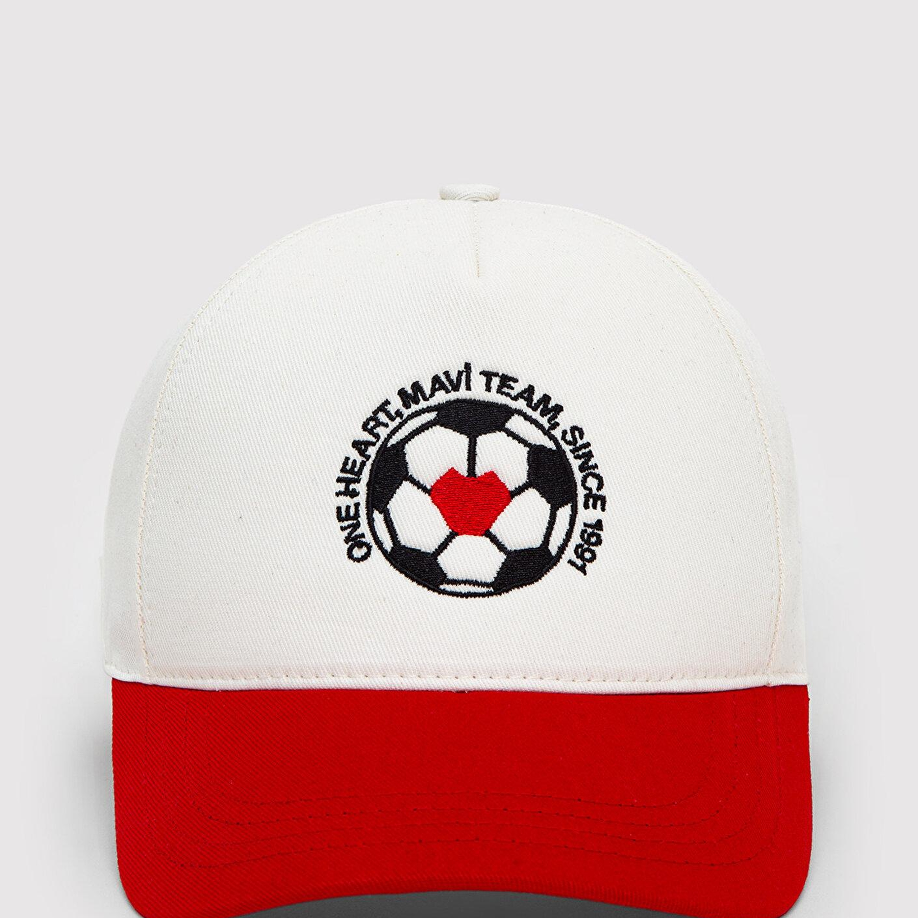 Mavi Team Mavi Futbol Koleksiyonu Nakışlı Beyaz Şapka 0920340-20454