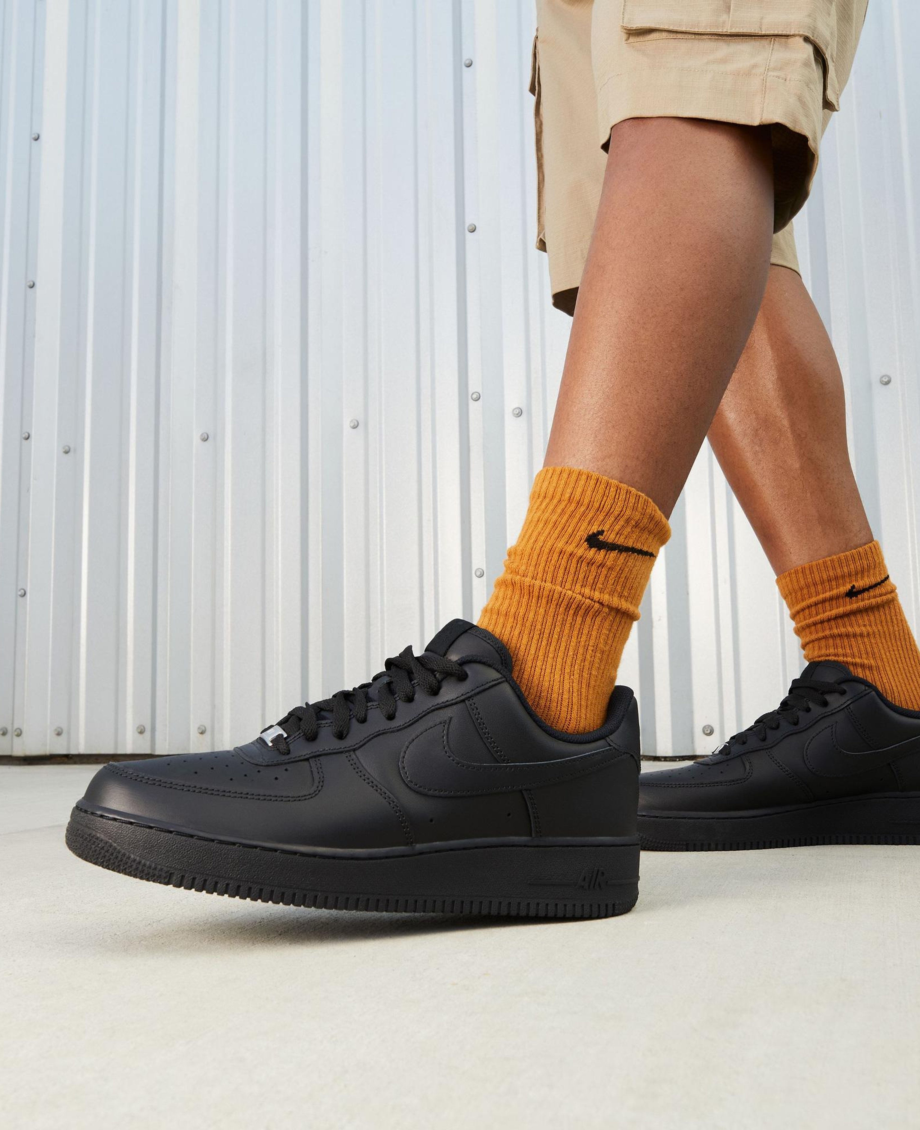 Nike Air Force 1 '07 Erkek Siyah Spor Ayakkabı