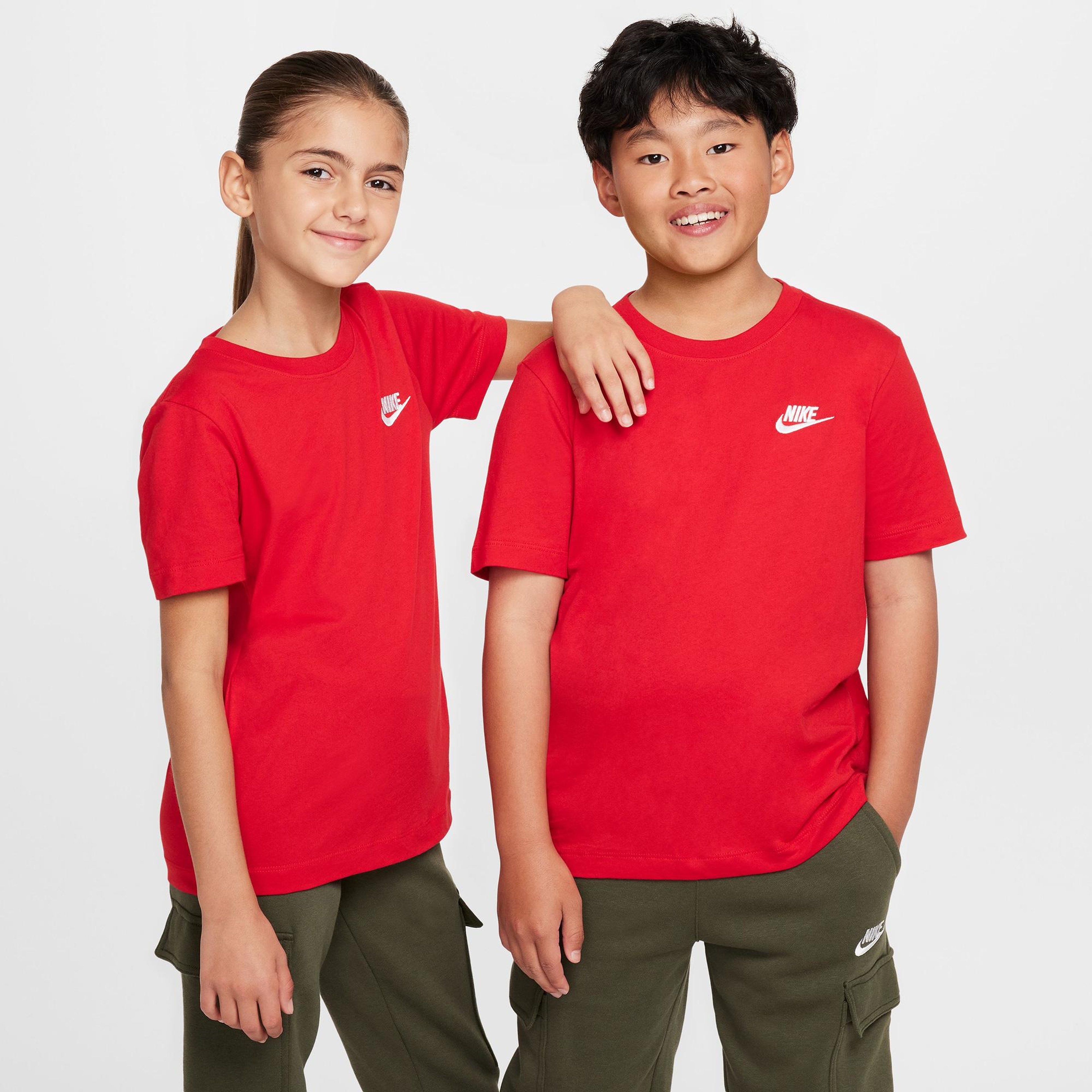 Nike Sportswear Futura Çocuk Kırmızı T-Shirt