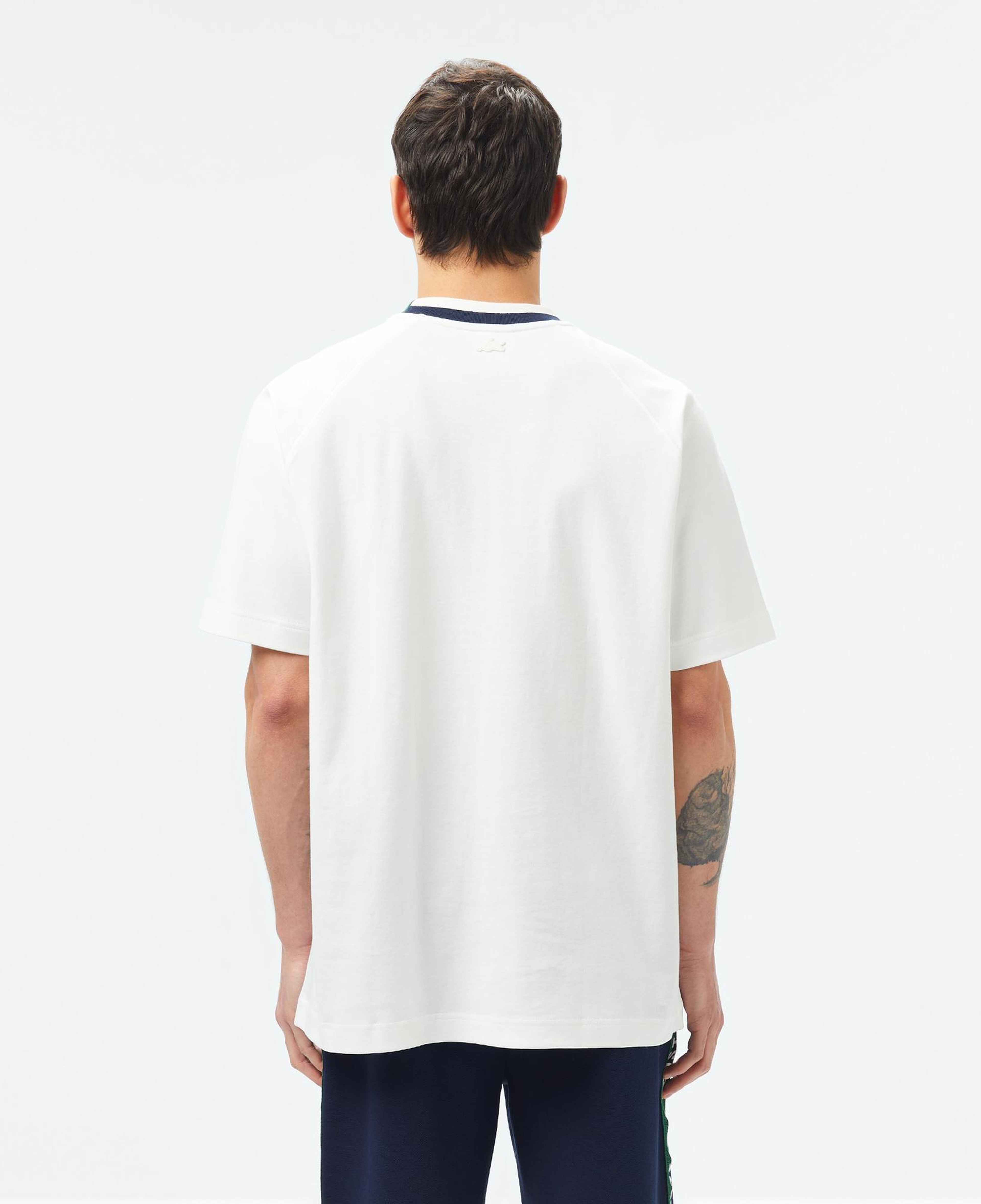 Erkek Bisiklet Yaka Beyaz Cepli T-Shirt