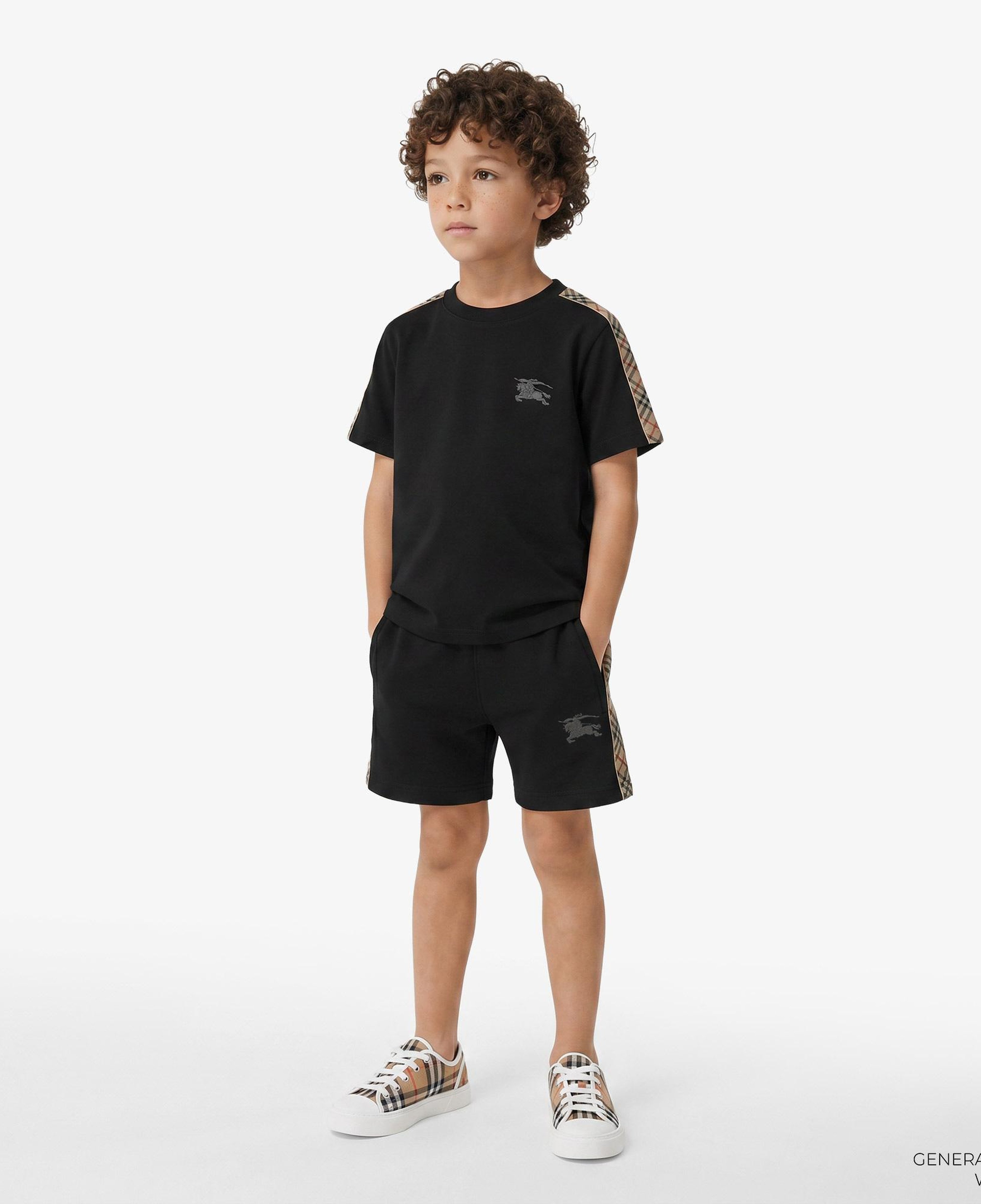 Burberry Benny Check Trim Cotton Çocuk Siyah Şort