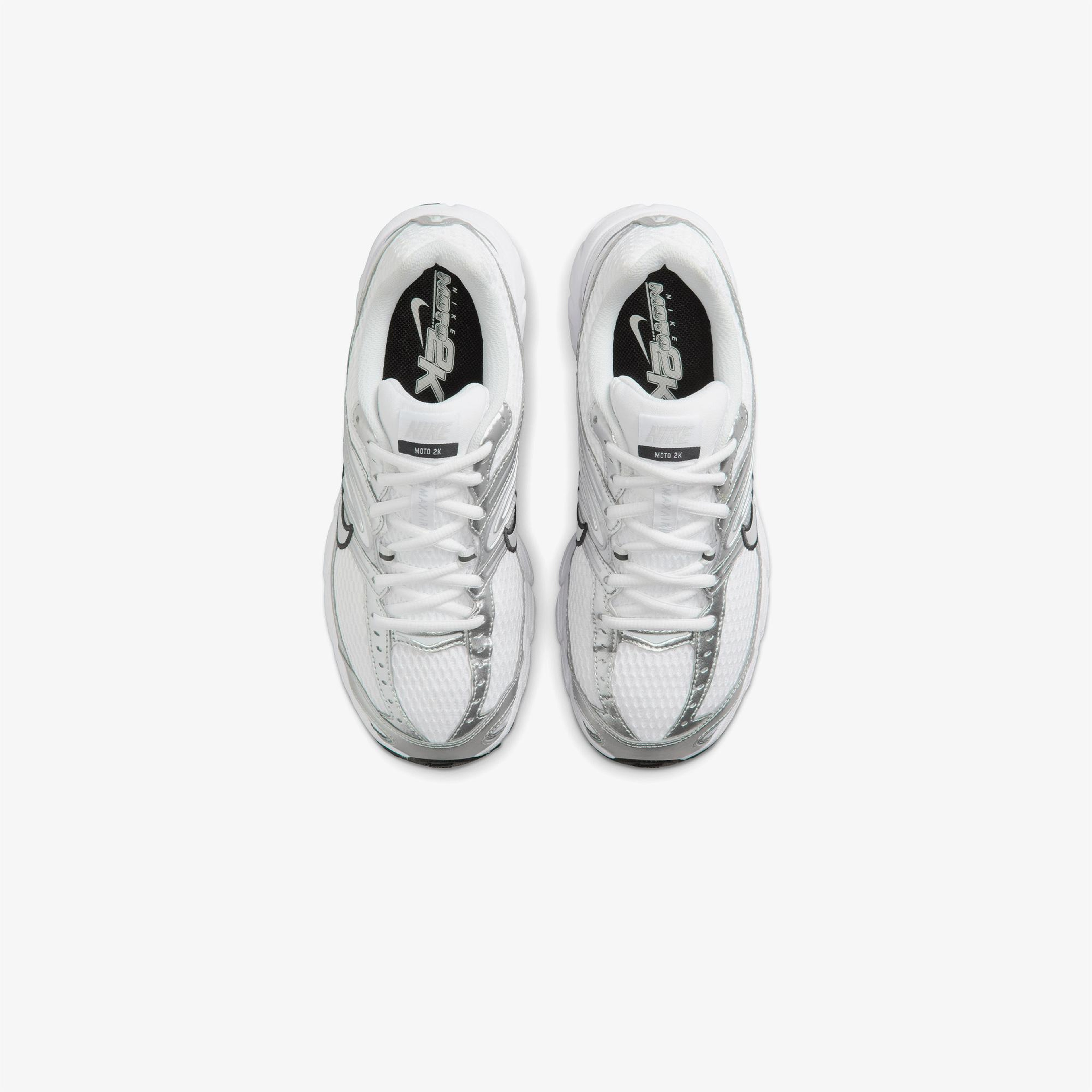 Nike Air Max Moto Kadın Beyaz Spor Ayakkabı