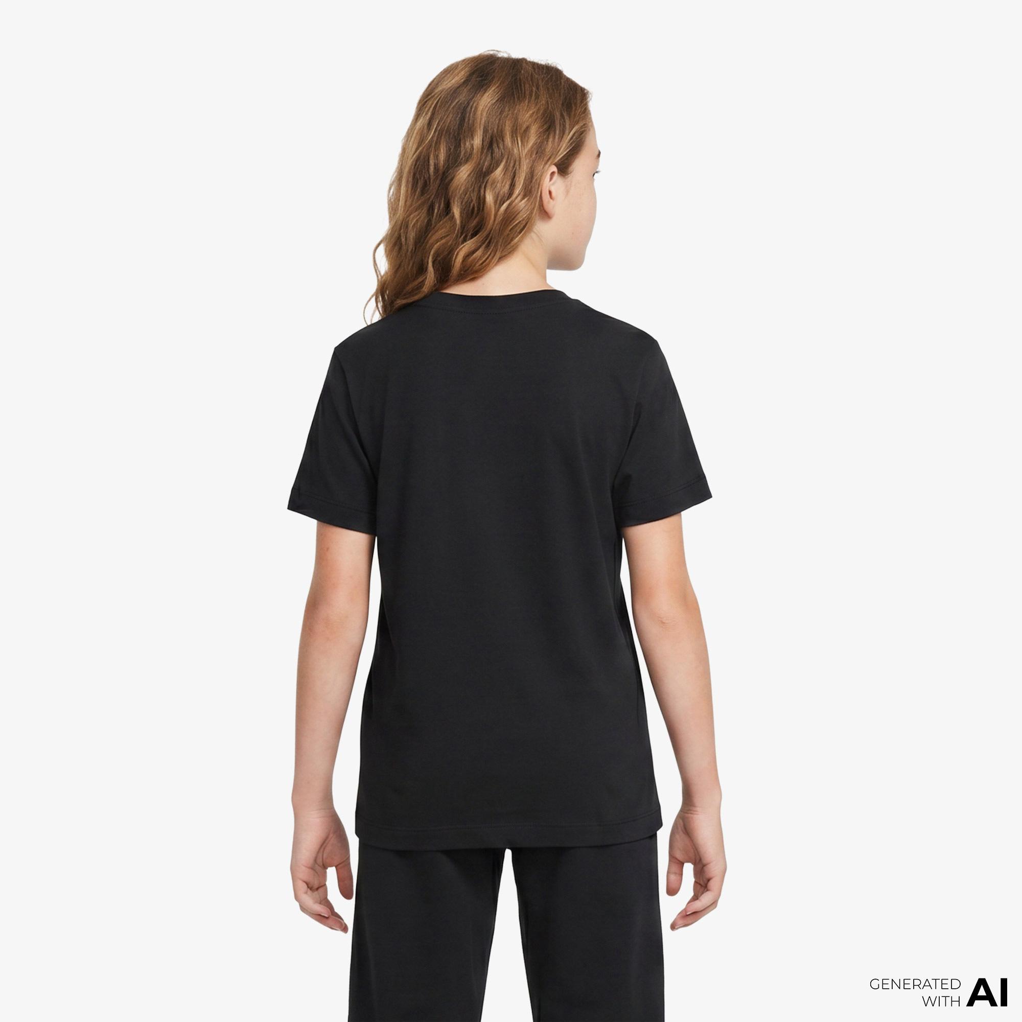Nike Sportswear Futura Çocuk Siyah T-Shirt