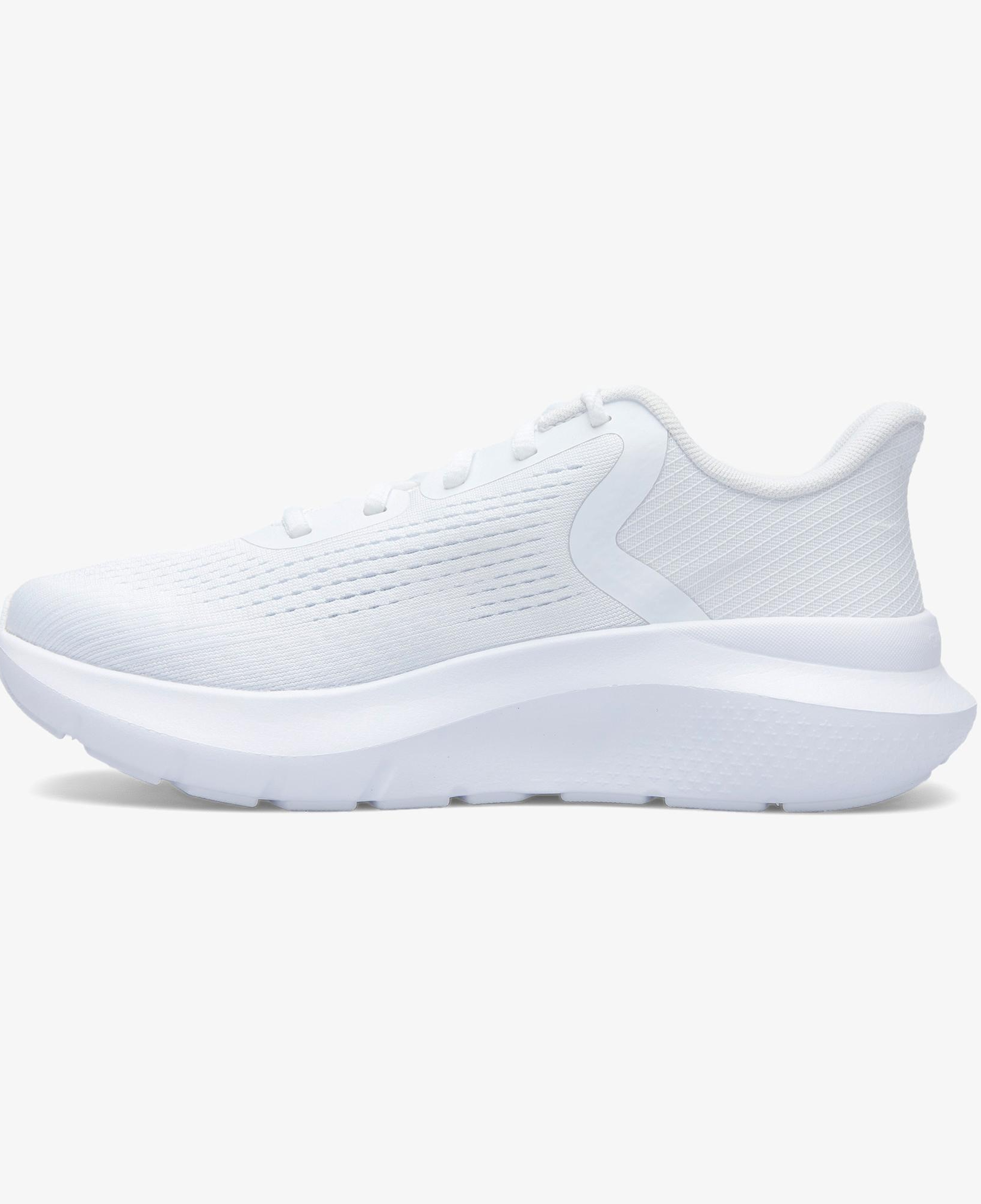 Under Armour Charged Rogue 5 Kadın Beyaz Koşu Ayakkabısı