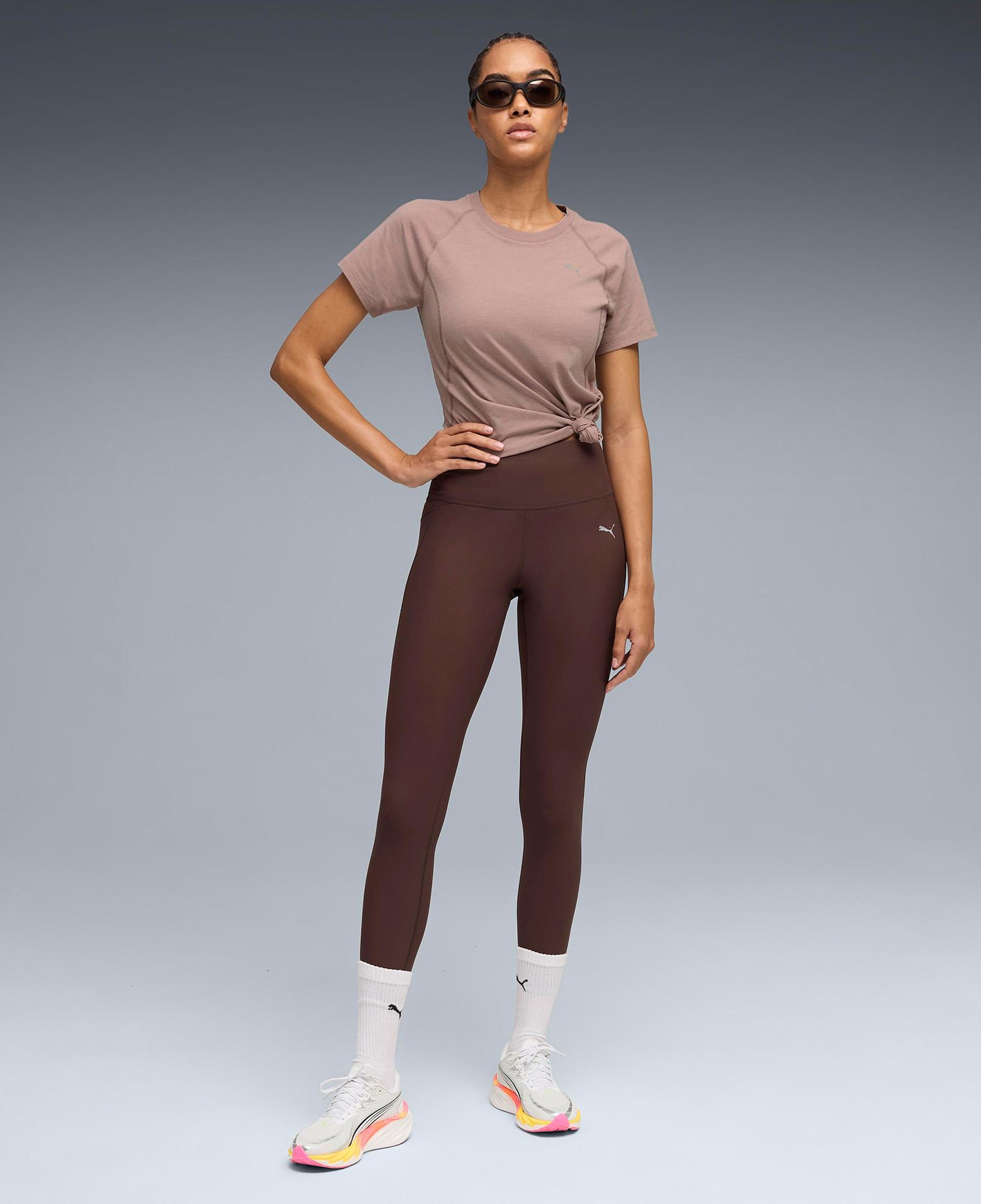 Puma Run Velocity TriBlend Kadın Krem Koşu T-Shirt