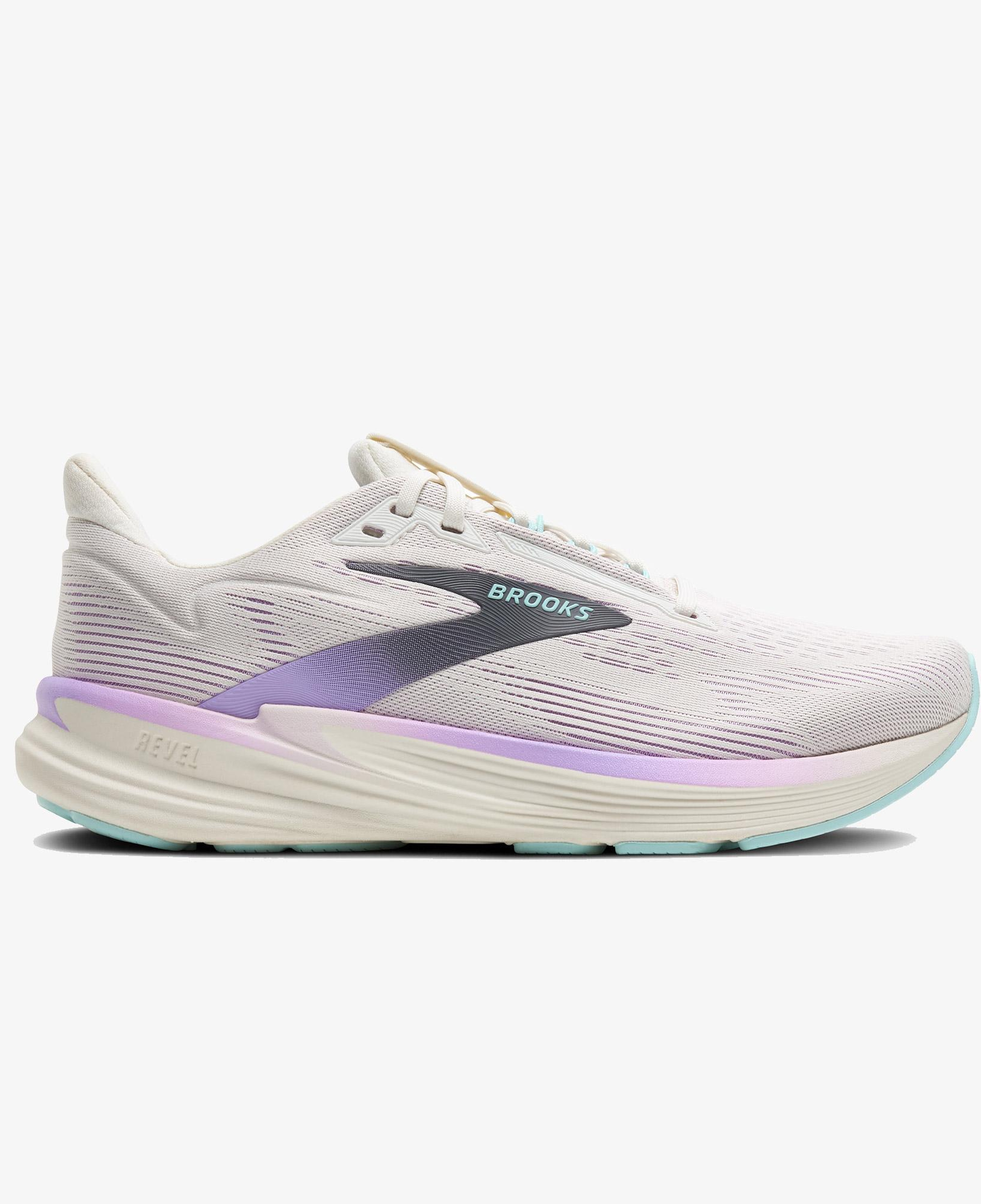 Brooks Revel 8 Kadın Beyaz Koşu Ayakkabısı