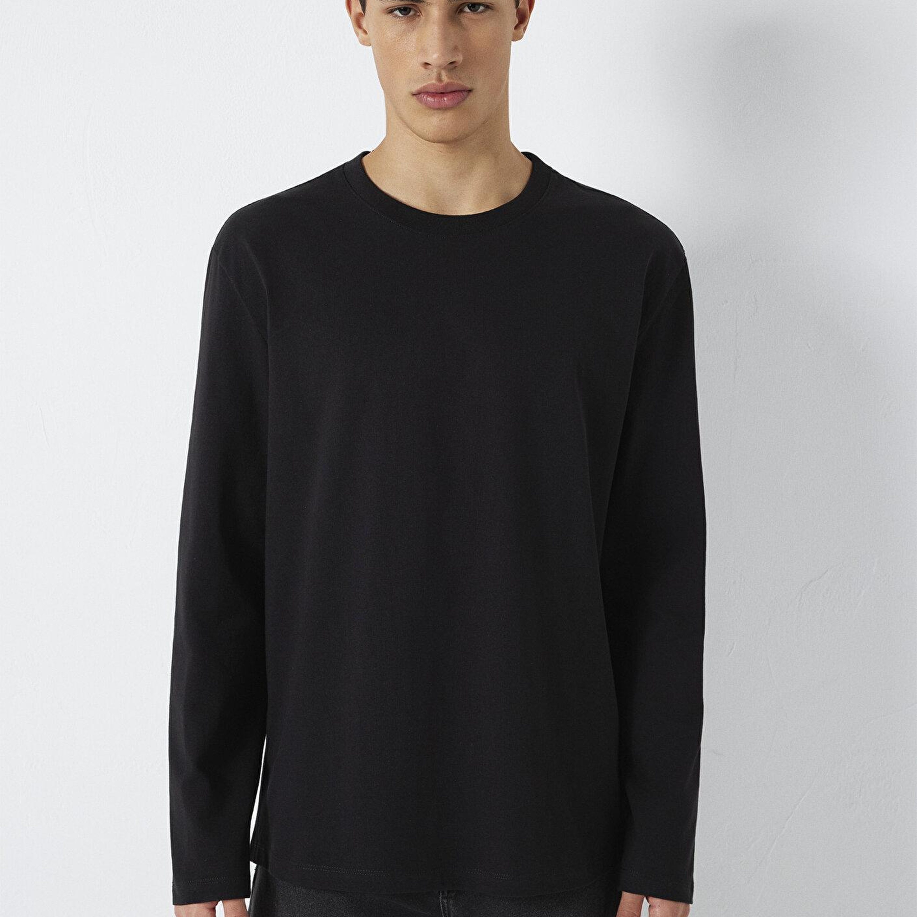 Mavi Uzun Kollu Siyah Basic Tişört Loose Fit / Bol Rahat Kesim 0613170-900