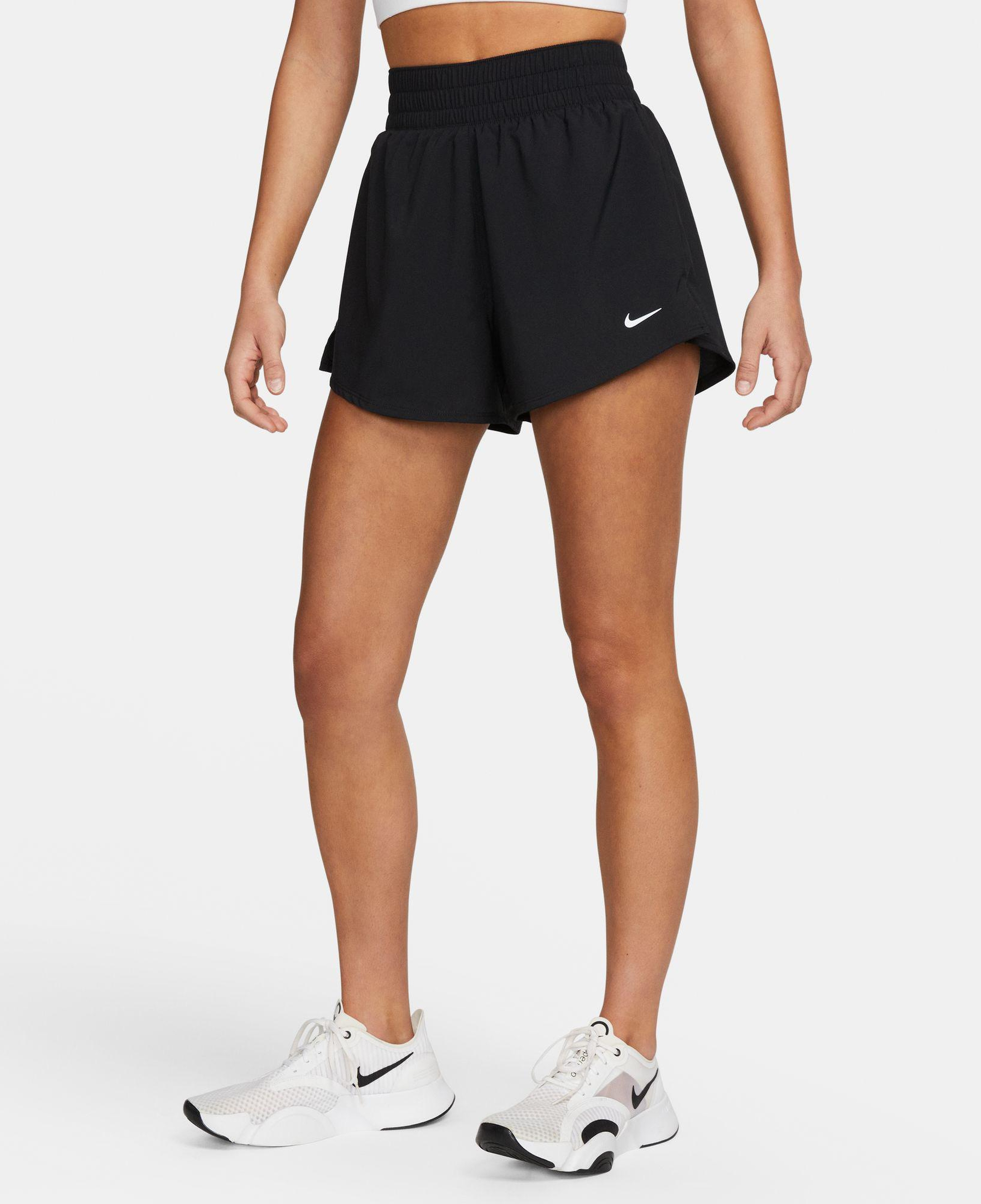 Nike One Dri-Fit High Rise 8 cm 2N1 Kadın Siyah Şort